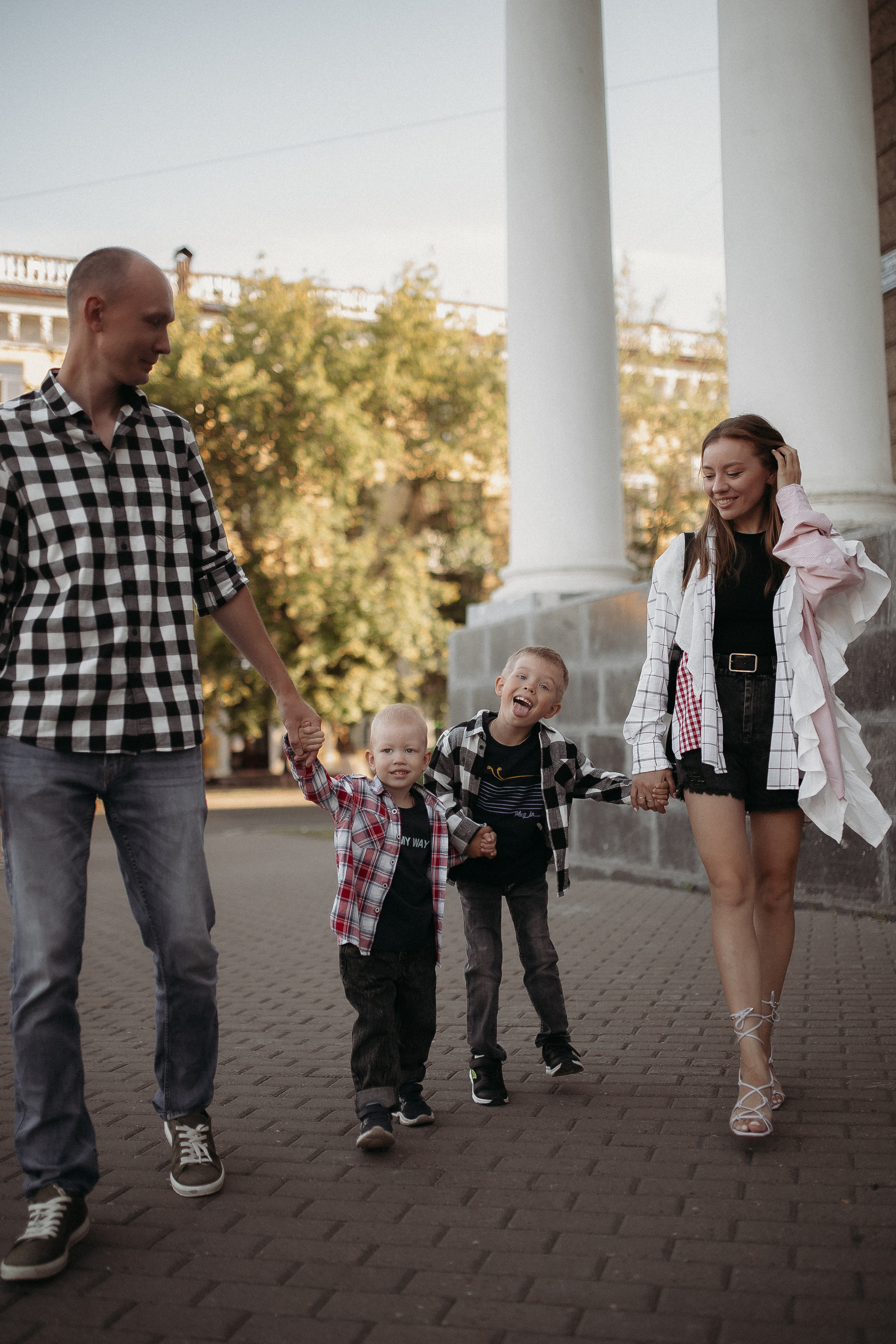 Городская прогулка. Семейный и домашний фотограф в Уфе Ирина Гарасюта