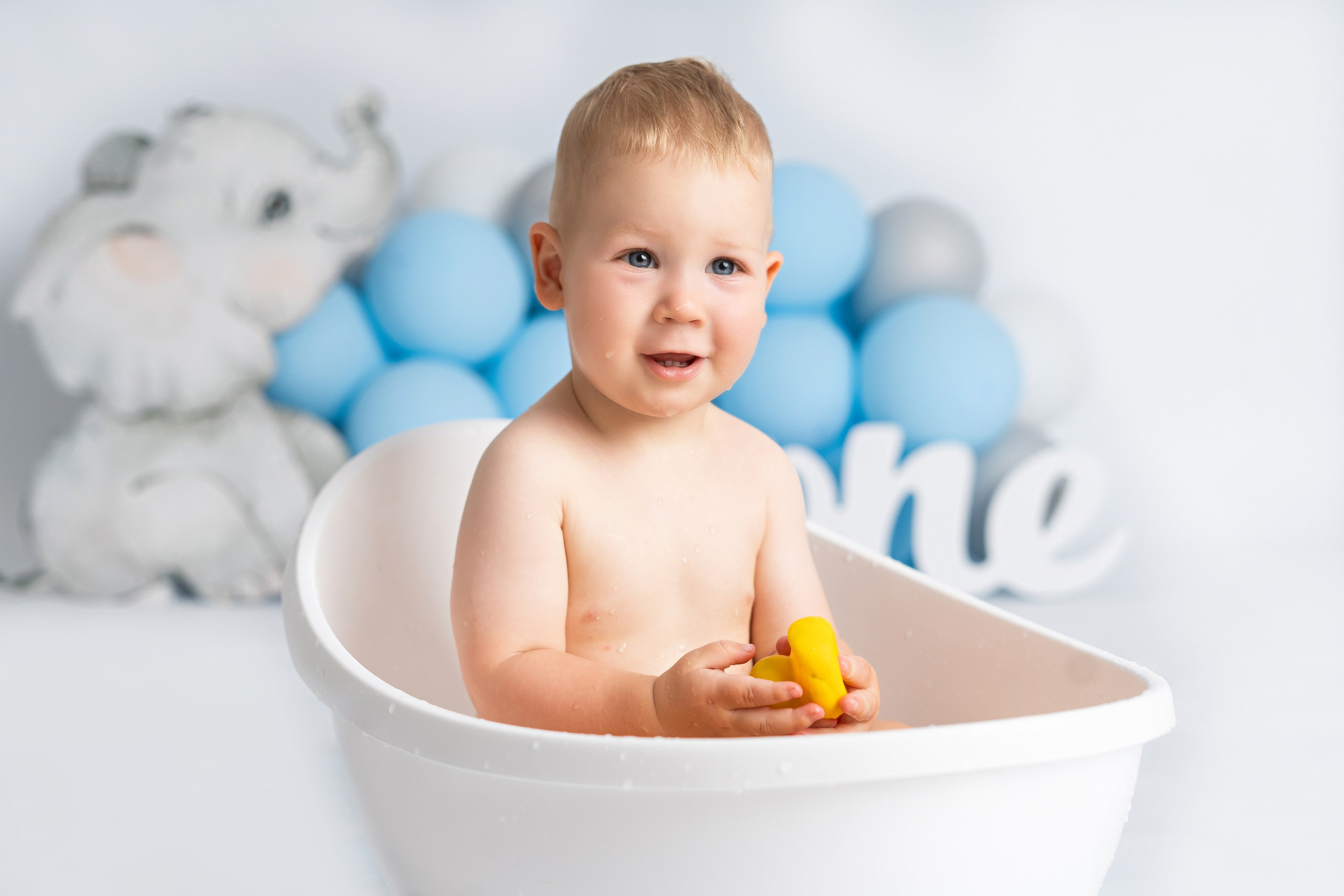 Марк. Фотограф новорождённых в Минске. Годик под ключ