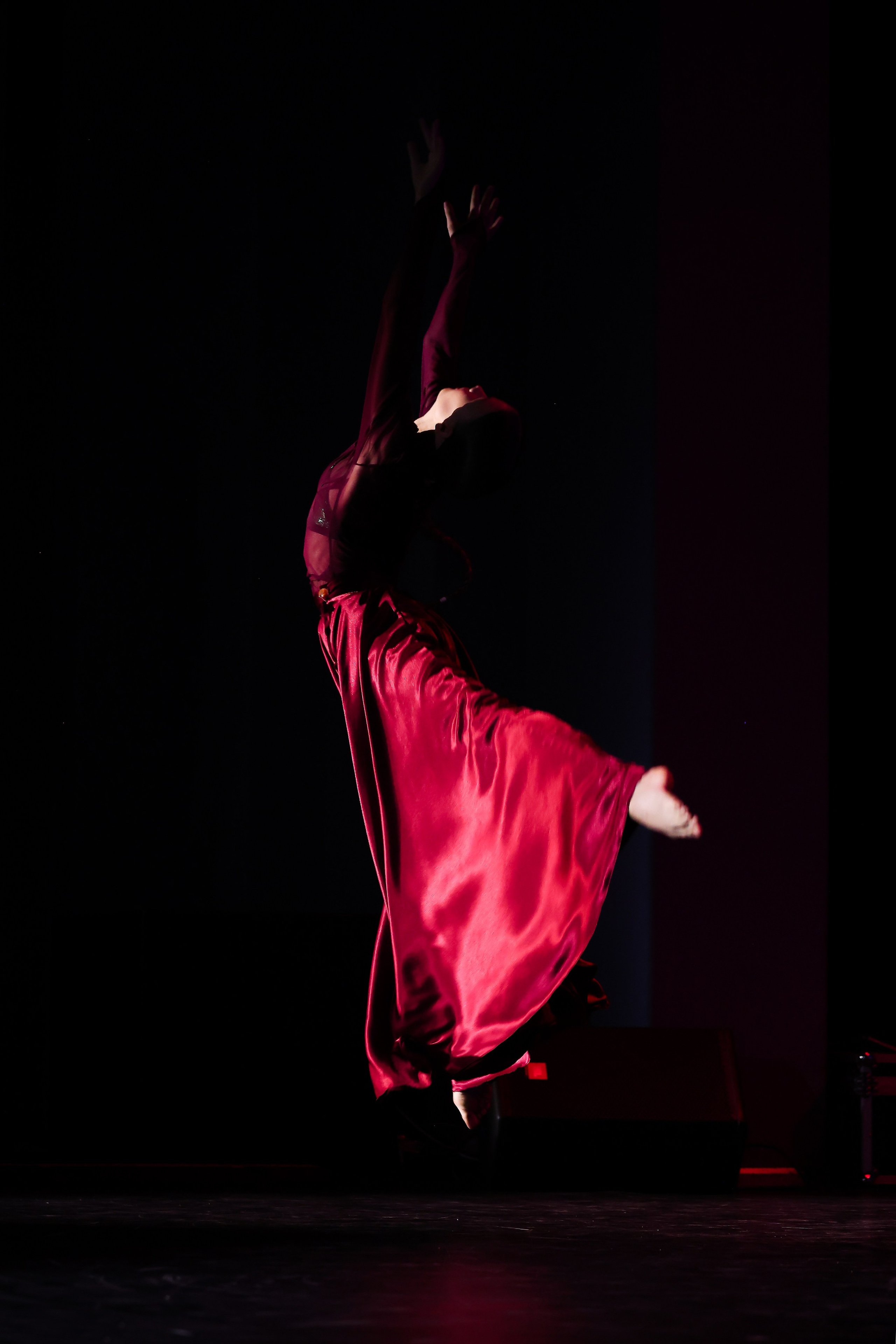 Сцена. Фотограф Антон Клейнос, Владивосток