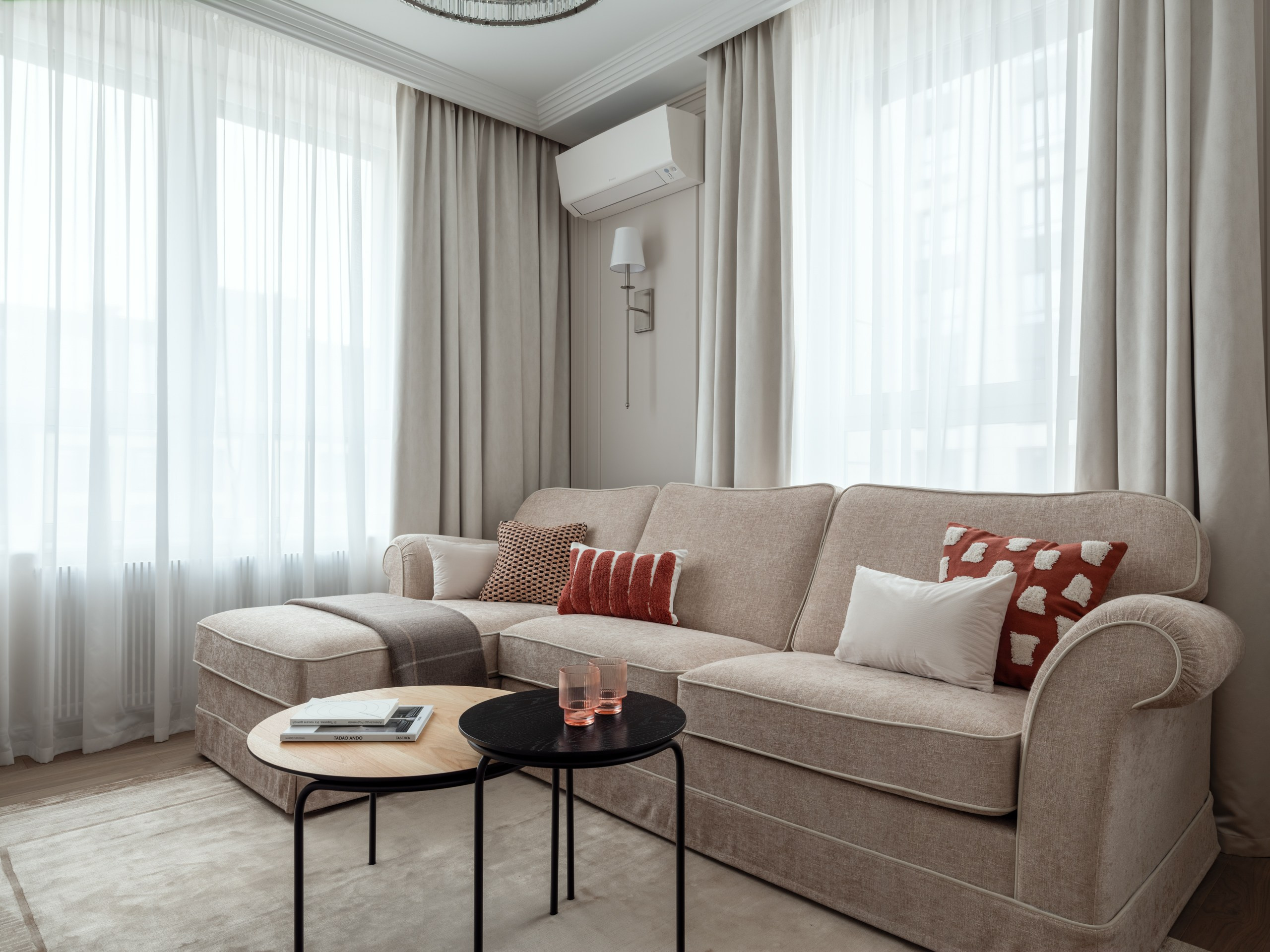 Квартира в КД «Ленина 8» реализованная дизайн-студией «IDF-Design» — Интерьерный фотограф Коваль Илья. Коваль Илья — Интерьерный и архитектурный фотограф