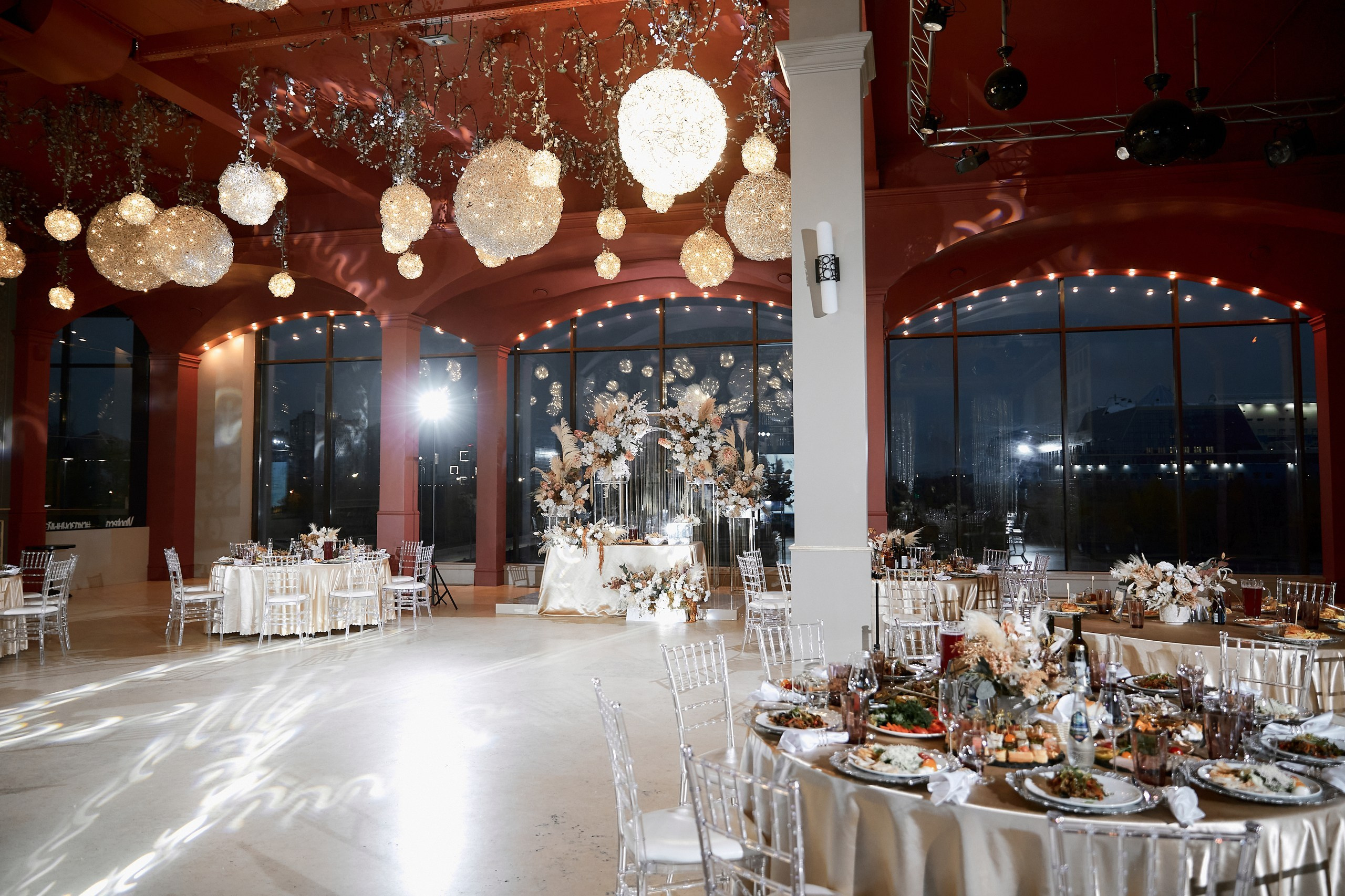 Григорий и Карина. Свадебный фотограф в Сургуте Иванов Павел