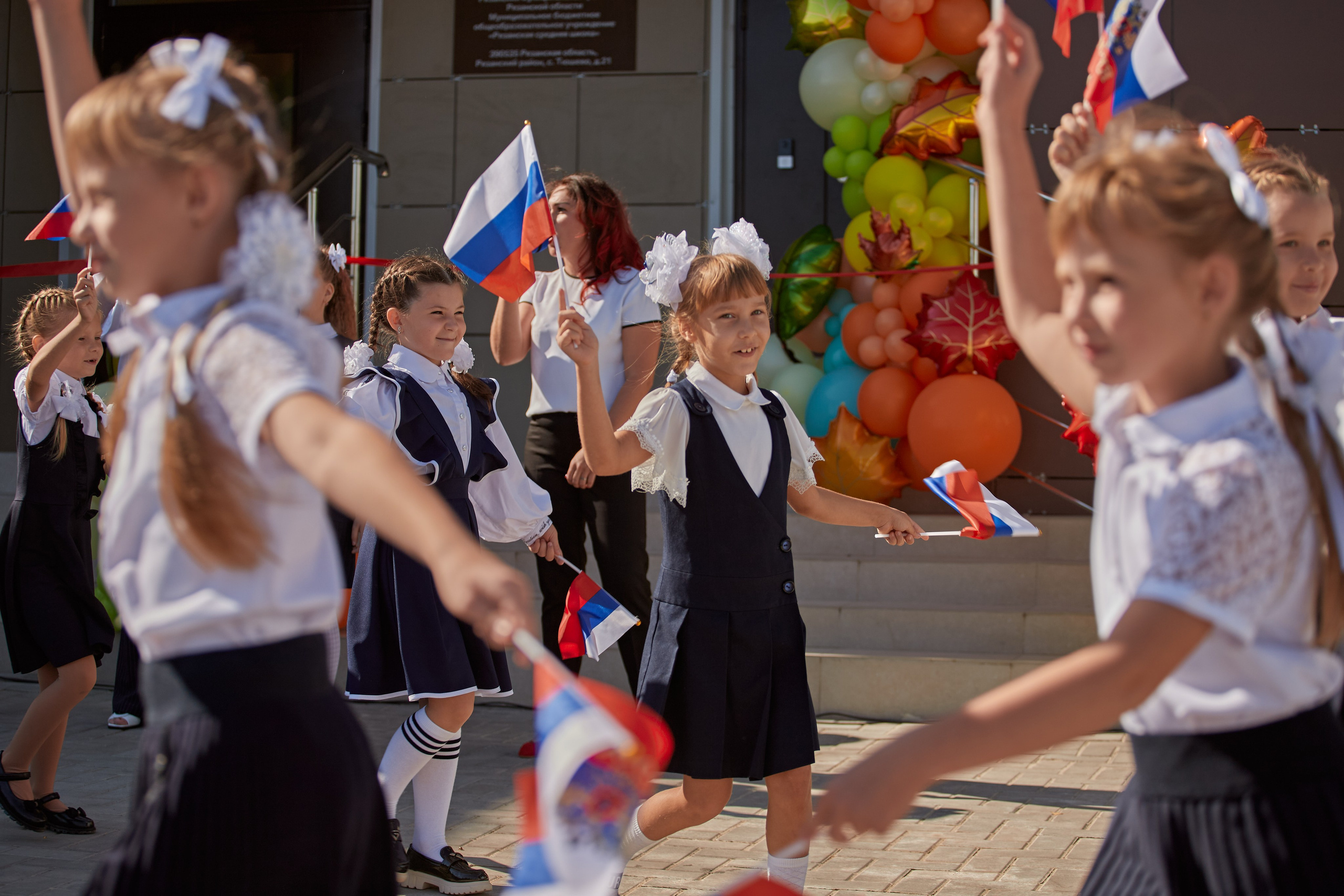 1 сентября 2024 года репортаж. Фотограф в Рязани. Свадьба, семейное фото, портрет. Константин Манго