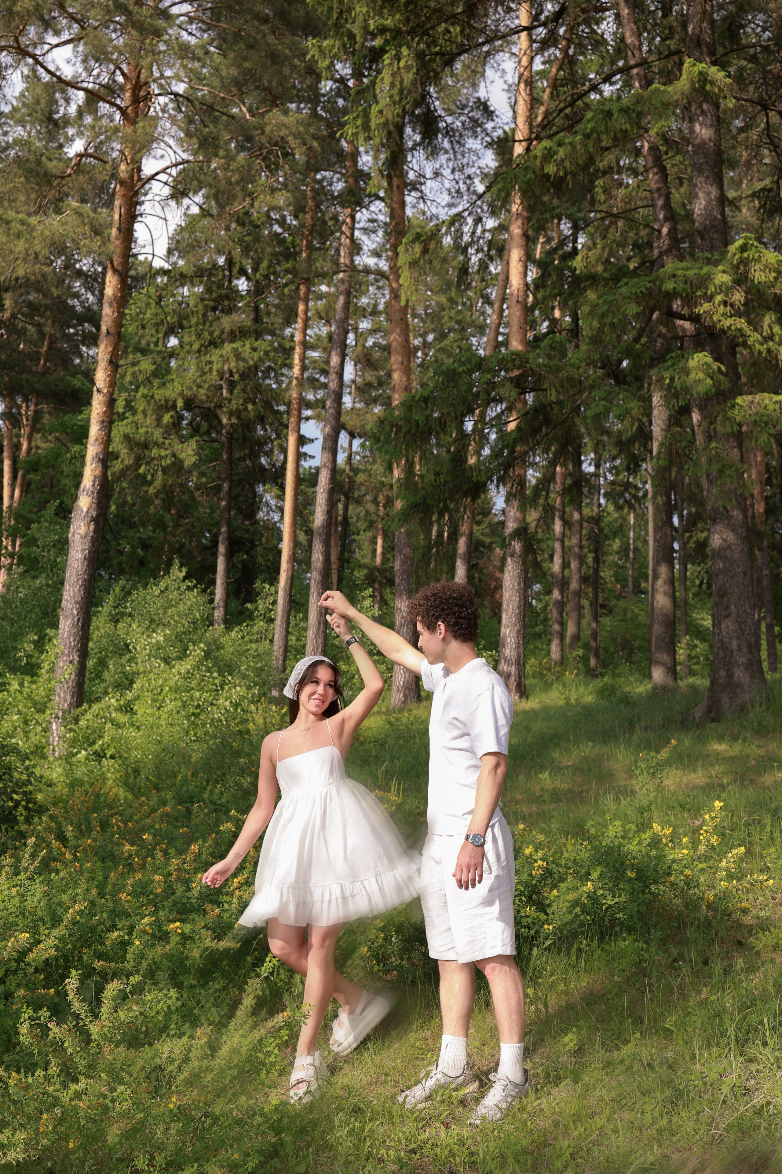 LOVESTORY IN THE FOREST. Кая, фотограф в Санкт-Петербурге, Свадебный фотограф, фотограф на мероприятия, индивидуальные съемки, AI-фотограф