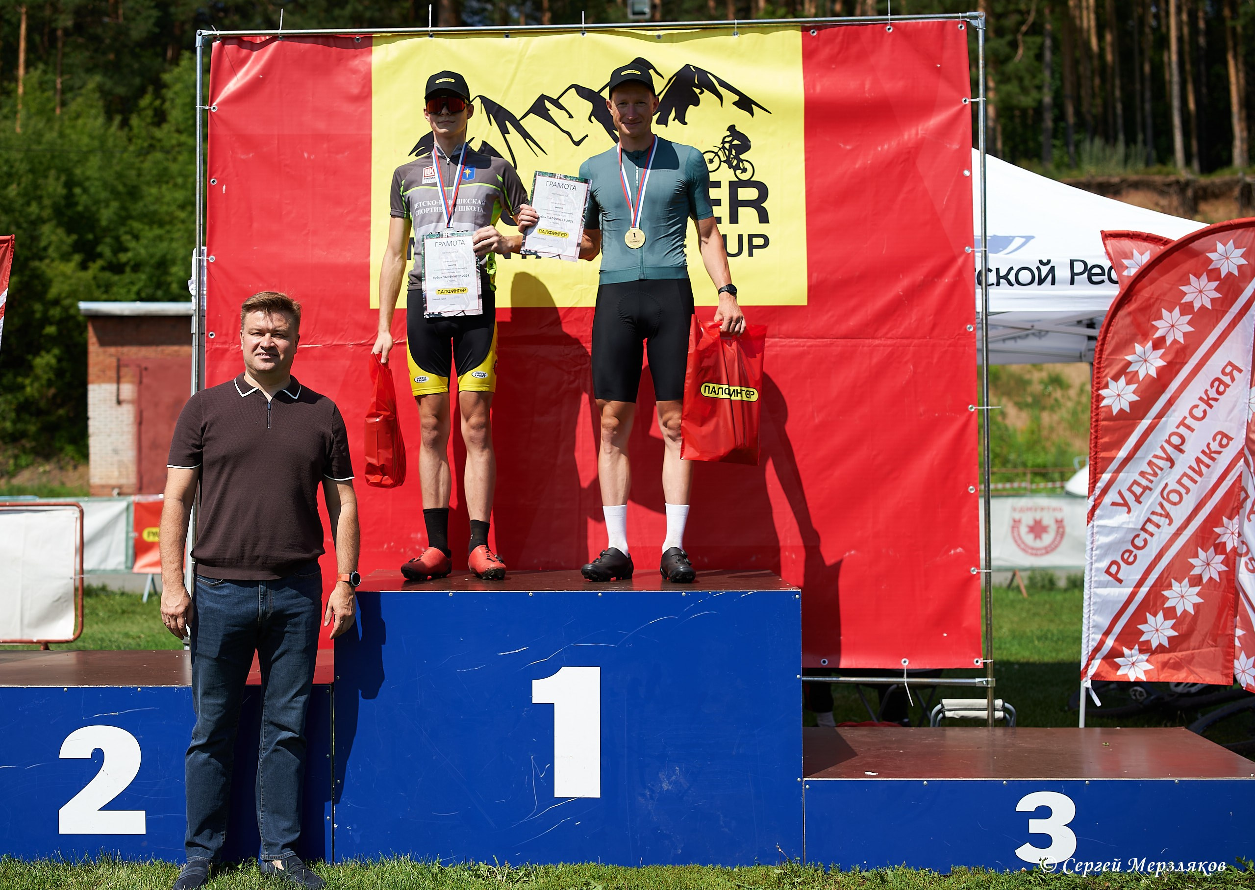 Кубок ПАЛФИНГЕР 2024 (MTB-XCO). Ижевск. 20.07.2024. Спортивный репортажный фотограф в Ижевске Сергей Мерзляков