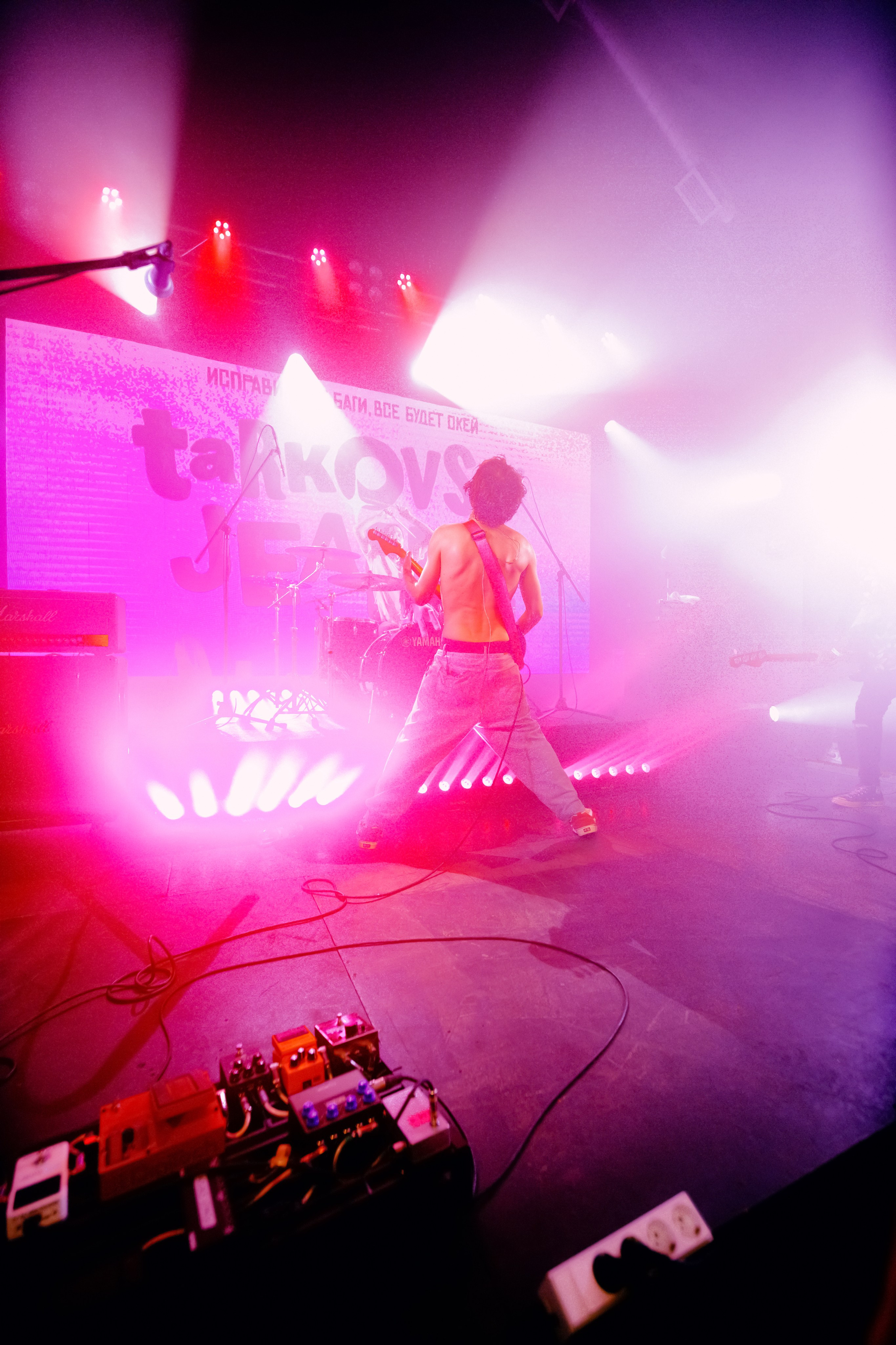 Джинсы тарковского. Фотограф Елена Богачева (lenalena_na_na_na)