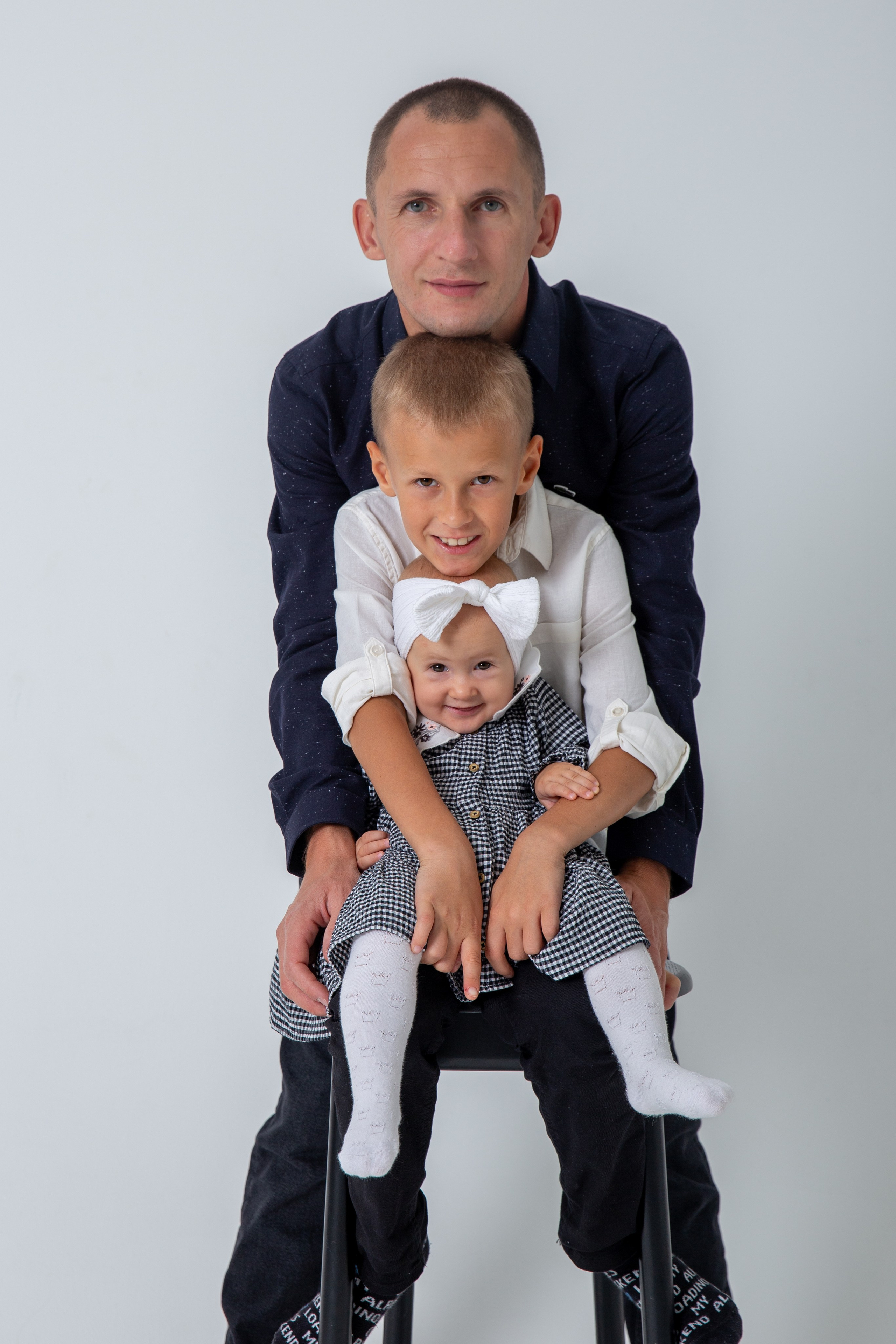 Екатерина и Александр Семейная съемка в студии. Семейный и детский фотограф в Москве и Московской области Ольга Иванютина