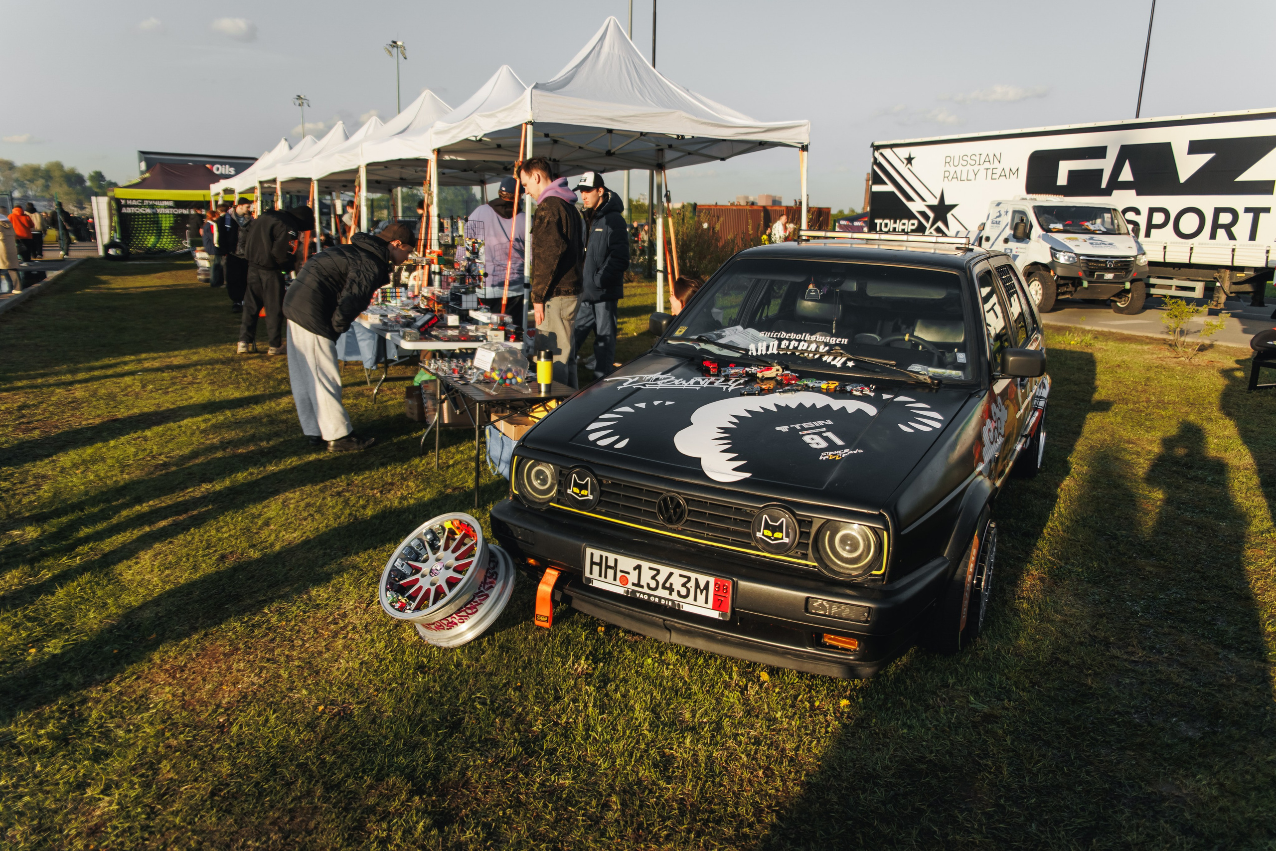 Выставка и дрифт машин. Репортажный фотограф. Москва. Алина Ланская