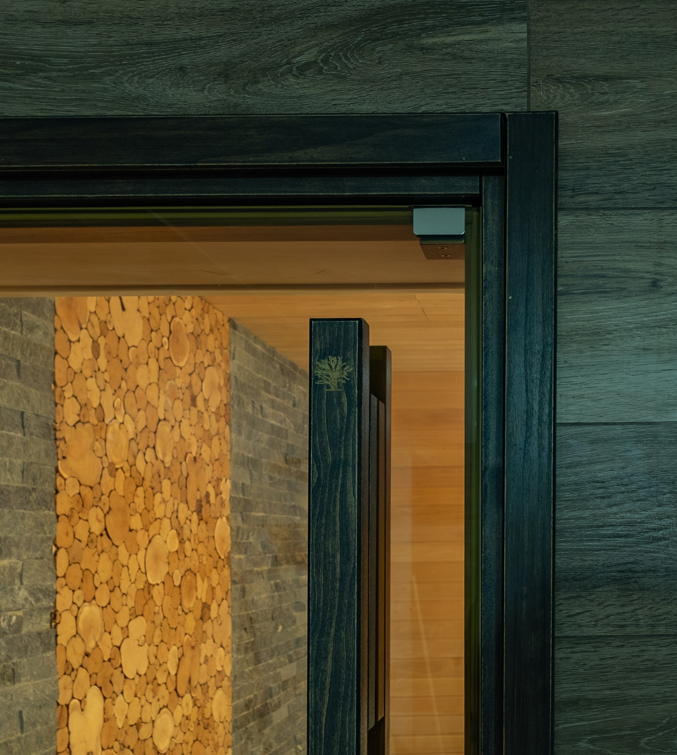 Двери. Творческая мастерская