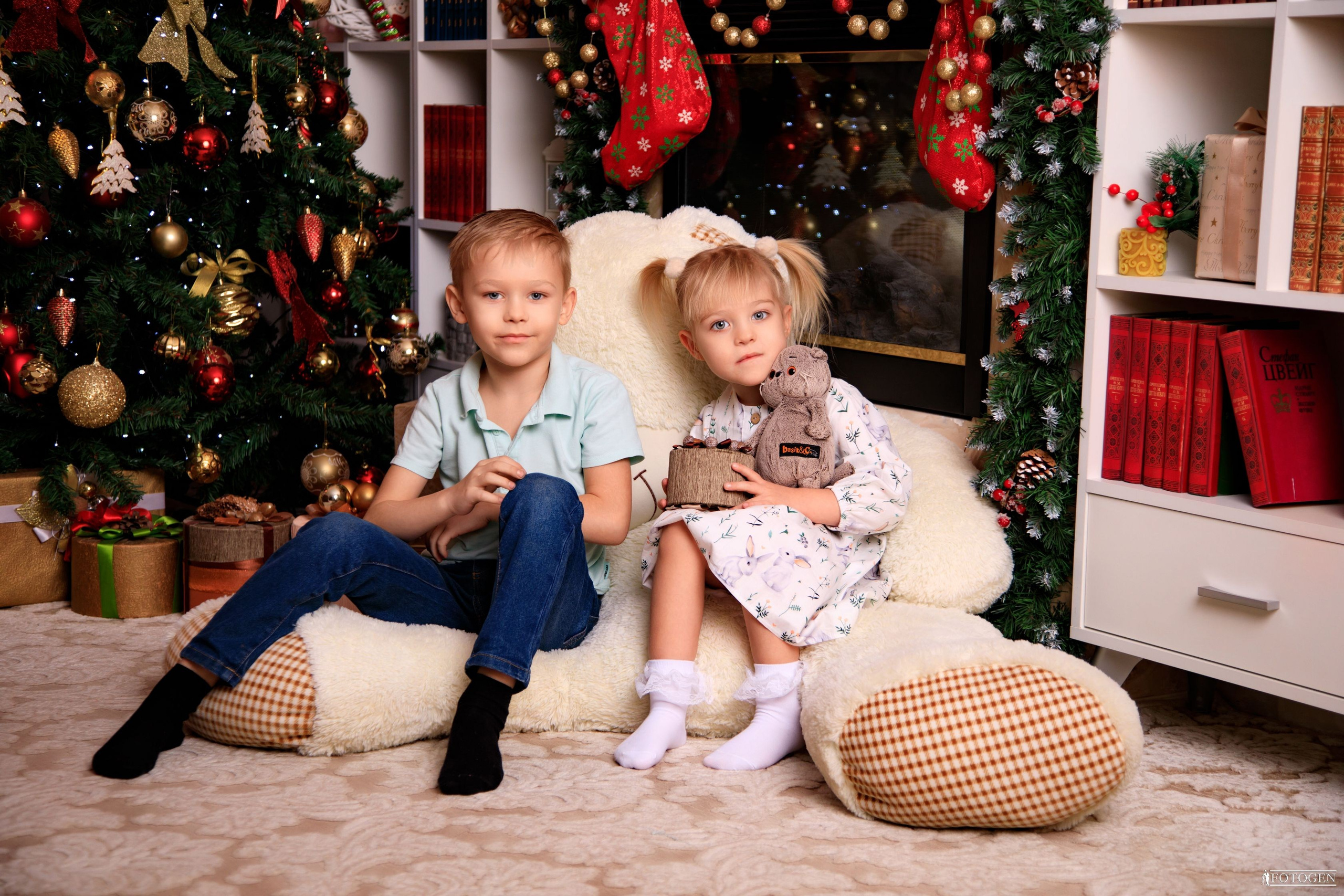 Фотосессия Девочек до 10 лет в Интерьере — Fotogen. Интерьерная фотостудия FOTOGEN г. Краснодар