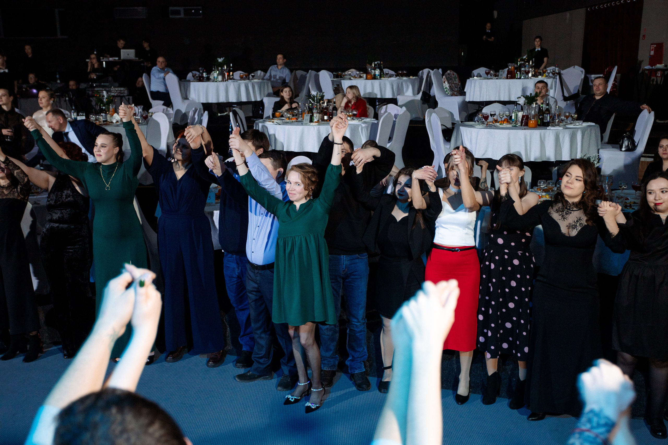 РЕПОРТАЖ: НОВЫЙ ГОД В ДК МЕТАЛЛУРГ. Профессиональный фотограф в Ижевске Леша Петров