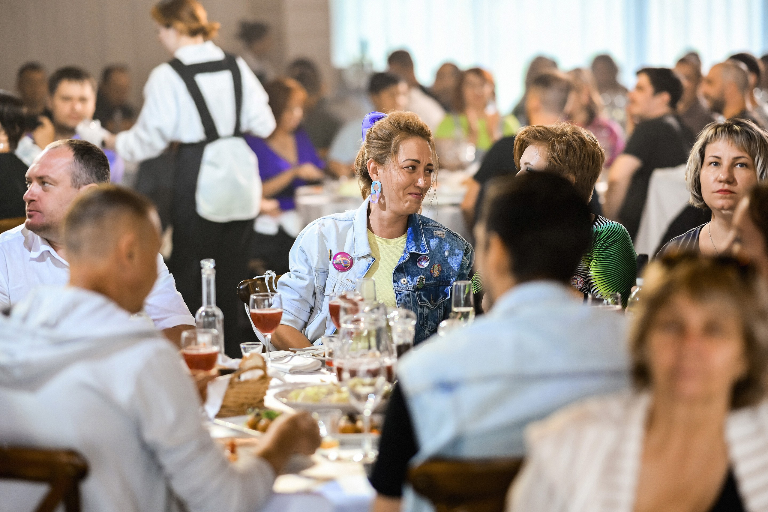 📸 Фоторепортажи с корпоративов и юбилеев в Красноярске | Примеры работ. 📸 Свадебный и семейный фотограф в Красноярске Тихомиров Евгений | 17 лет опыта | 800+ свадеб