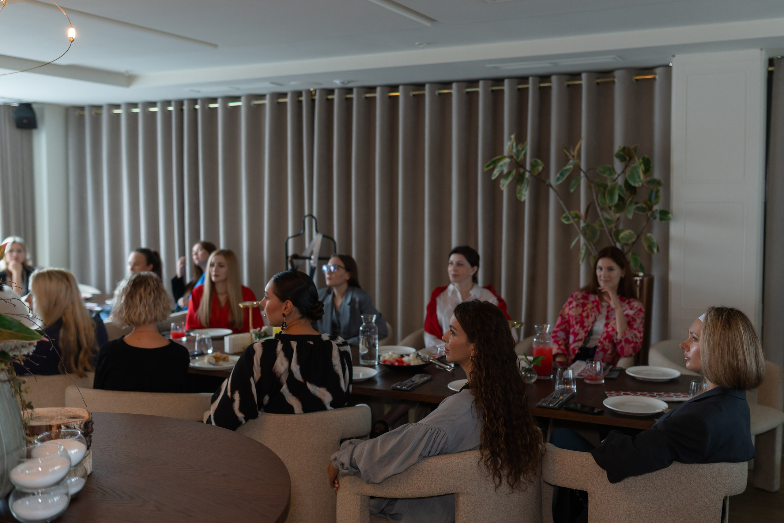 Лекция. Фотограф Островская Юлия