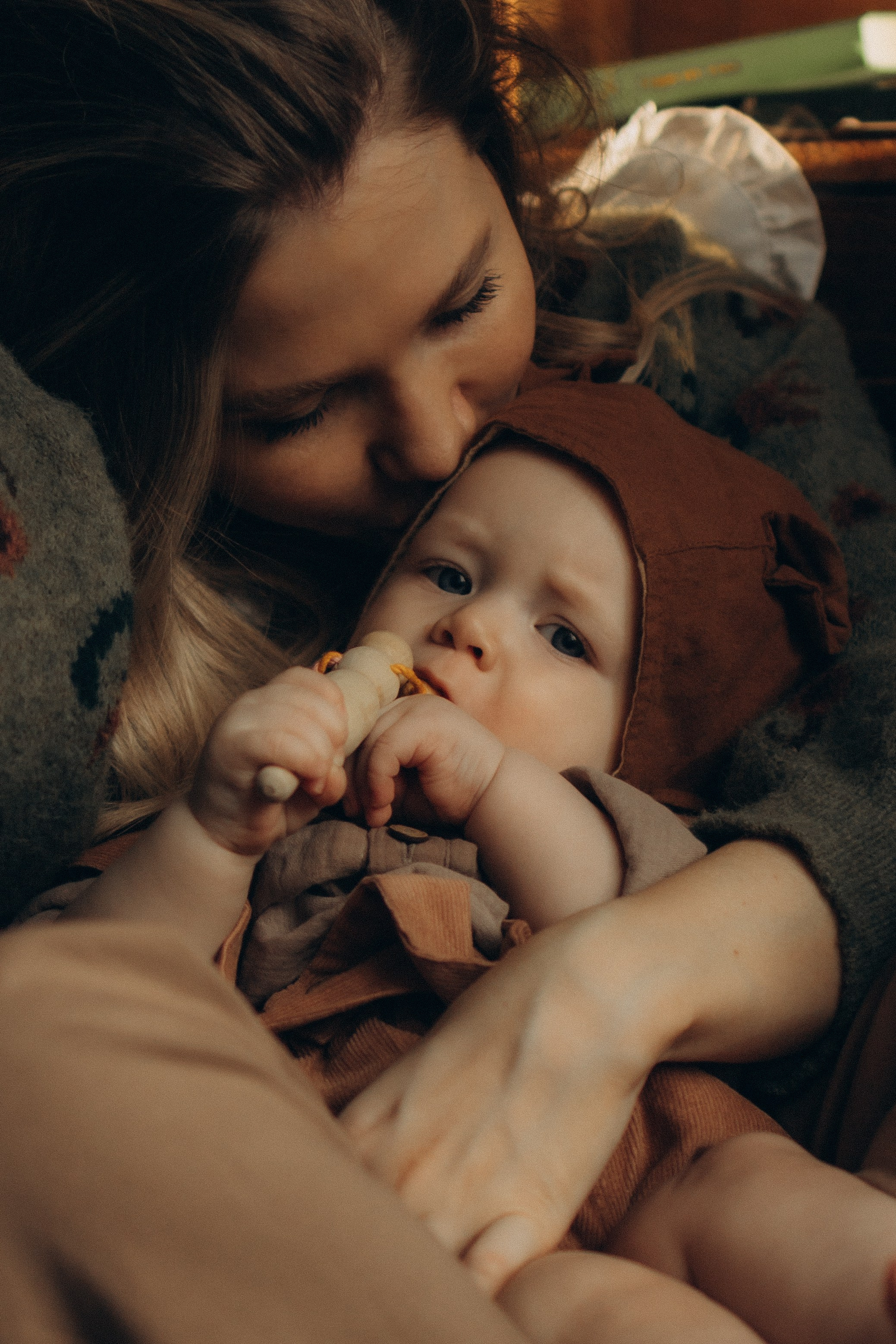 Оля, Никита и малыш Мирослав. Семейный, домашний, ньюборн фотограф Москва Цветкова Елизавета