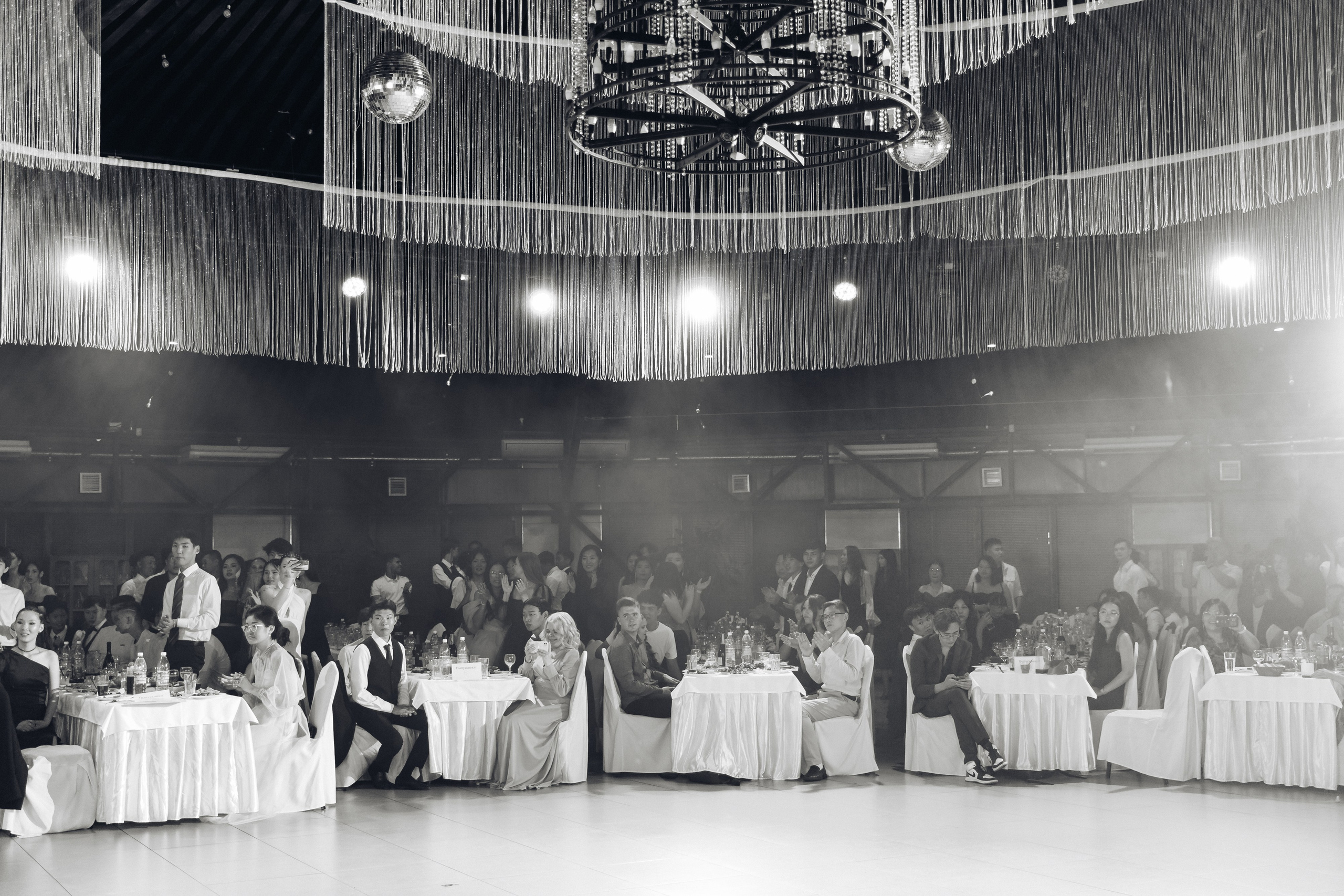 Выпускной вечер. 49 школа. Баран на корове. Свадебный и семейный фотограф в Улан-Удэ