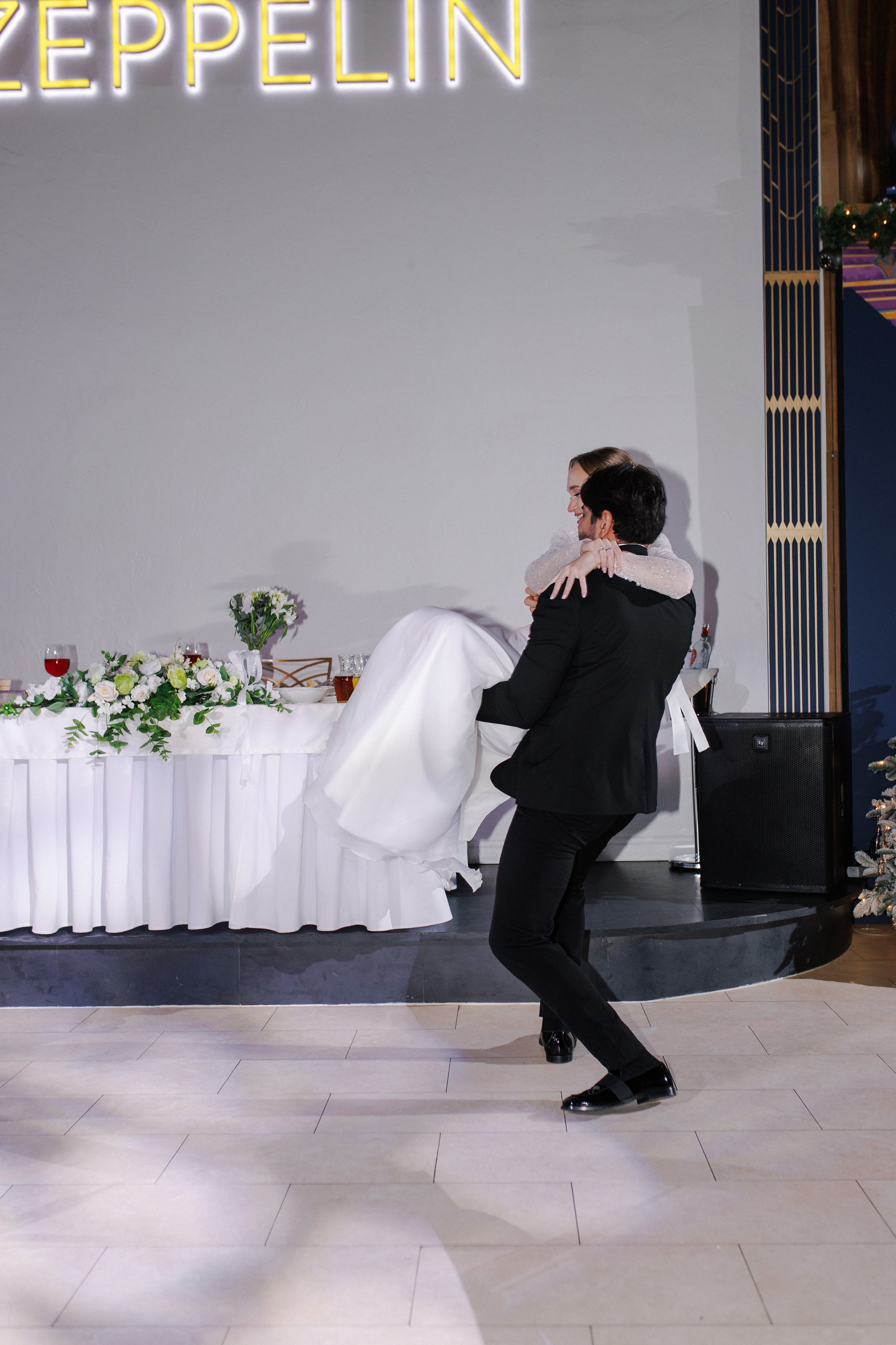 Свадьба Yoshirō и Ангелины в Graf Zeppelin и отель Гамма. Свадебный фотограф СПБ