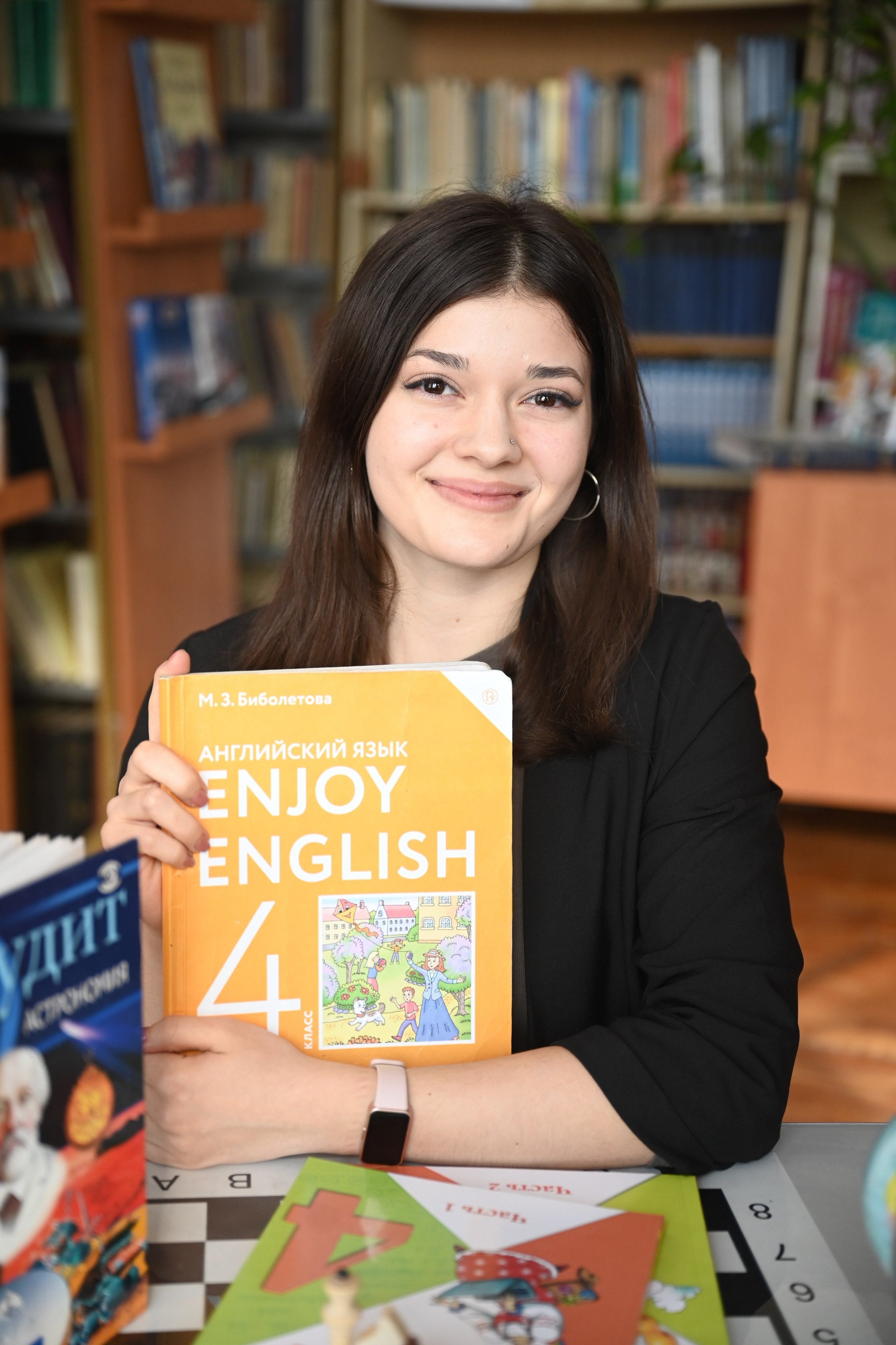 Школьникам. Антон и Татьяна Денисенко