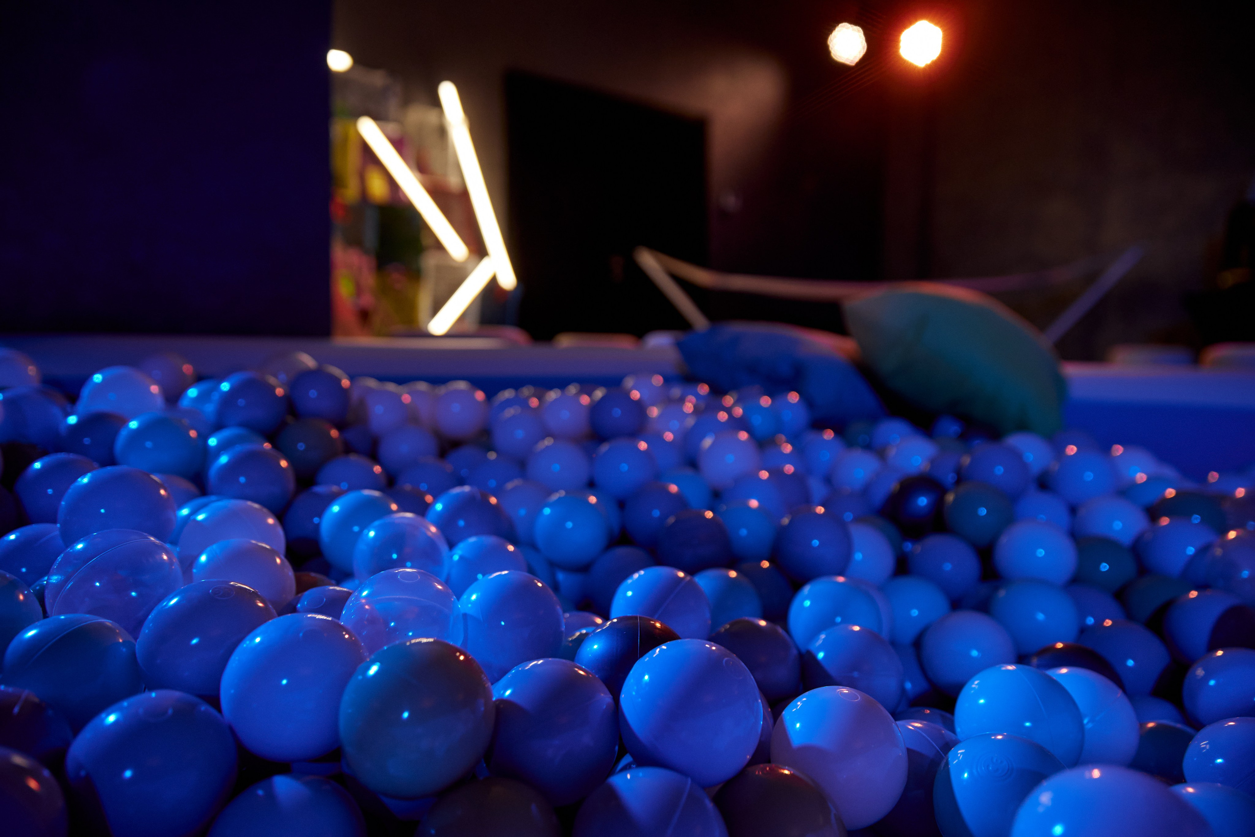 Декор вне возраста. Студия декора НикитинаДекор — оформление мероприятий в Ульяновске. Профессиональное создание эксклюзивных декораций