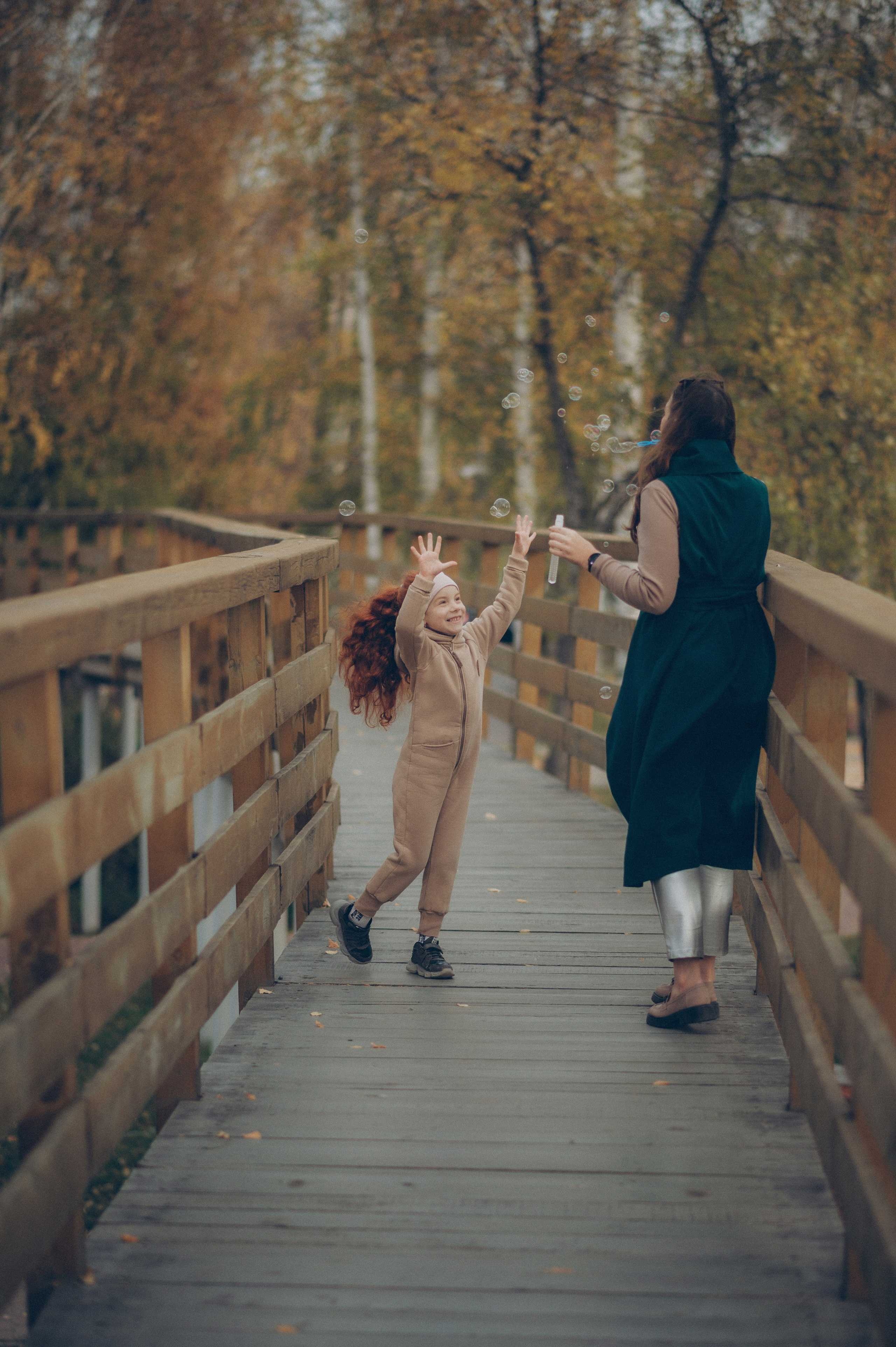 Анюта и Таня. Фотограф, г. Лесной Свердловской области