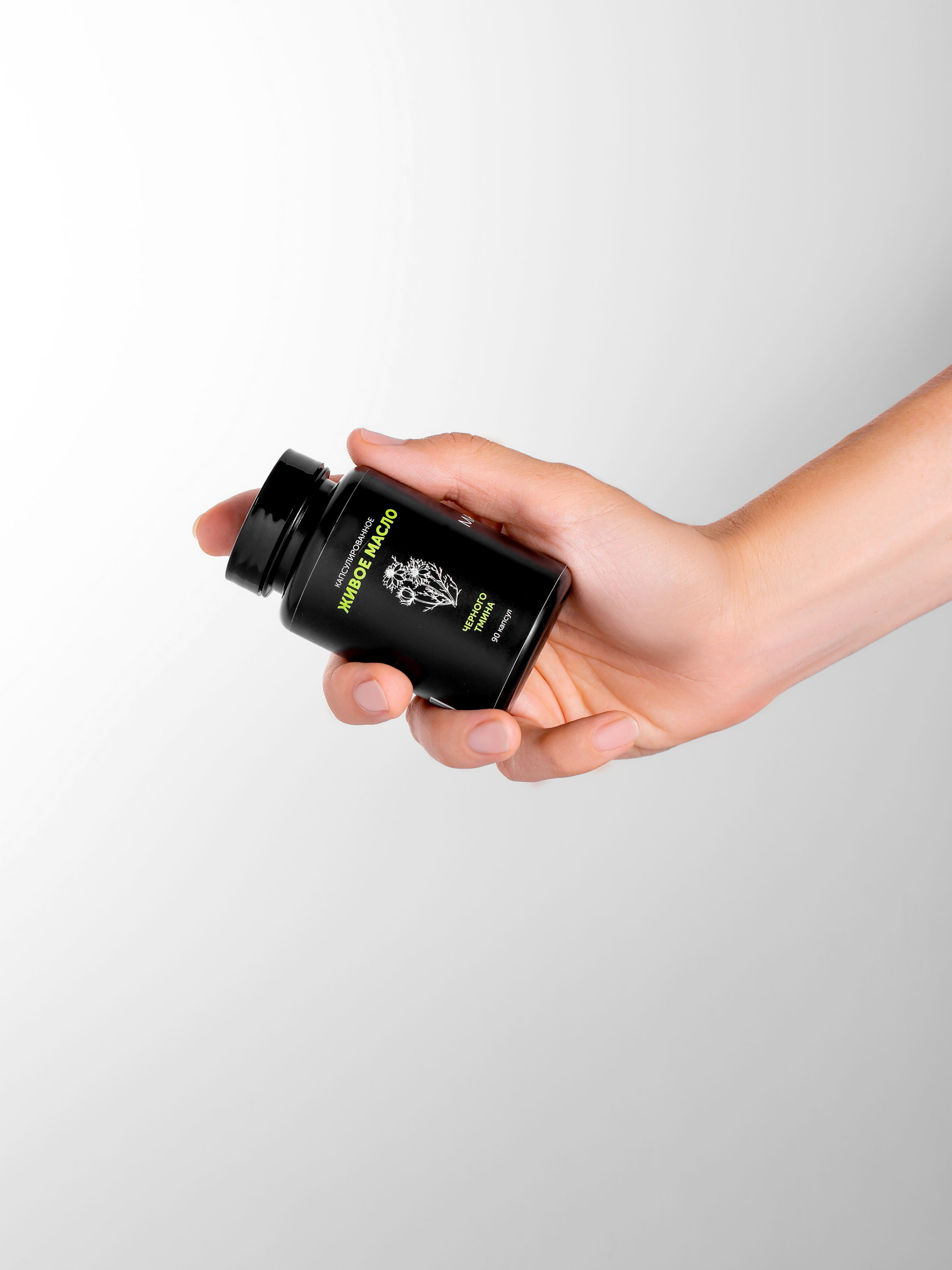 Hands. Предметный и женский фотограф в Новосибирске