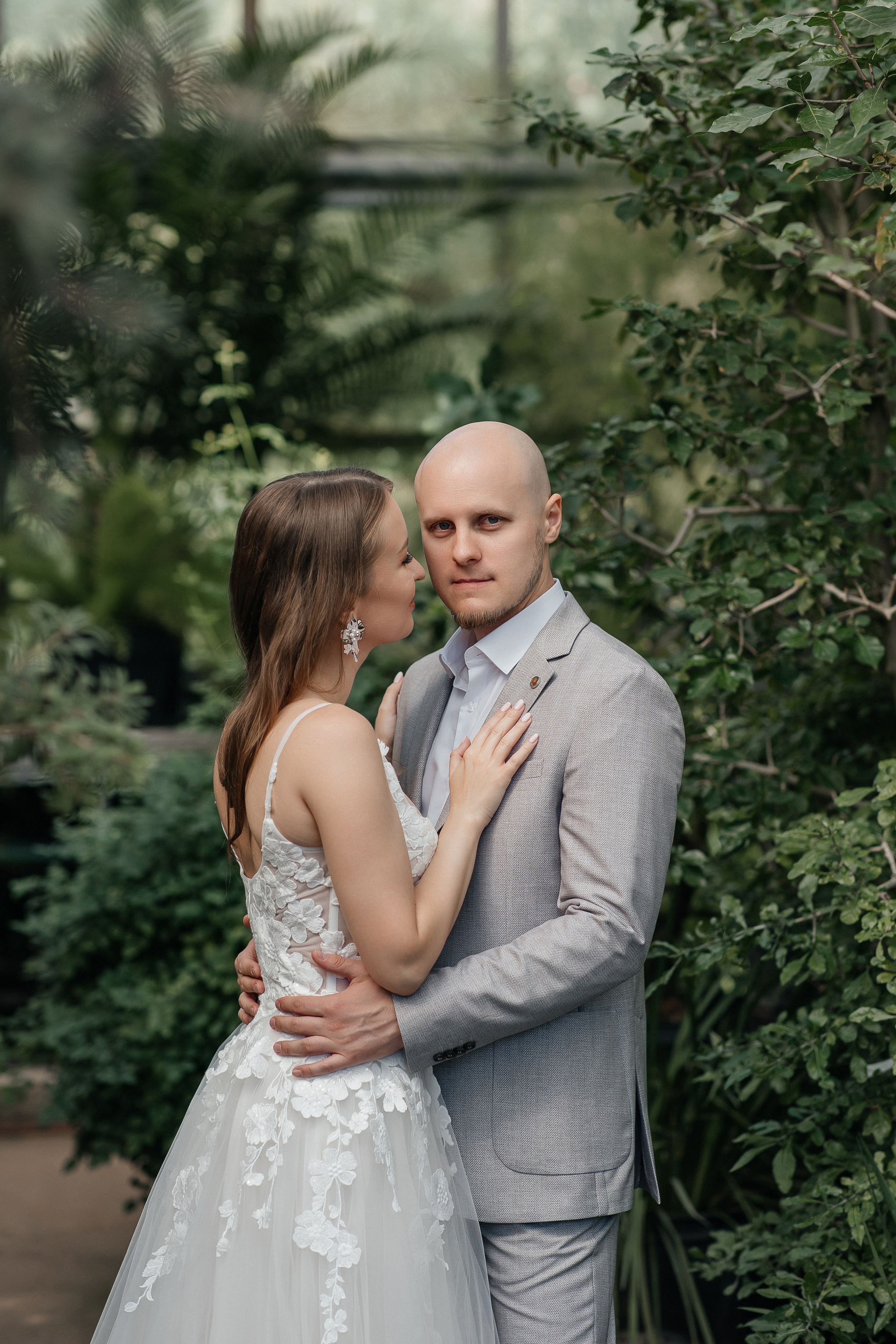 Свадебная фотосессия в Старой фондовой оранжерее Ботанического сада