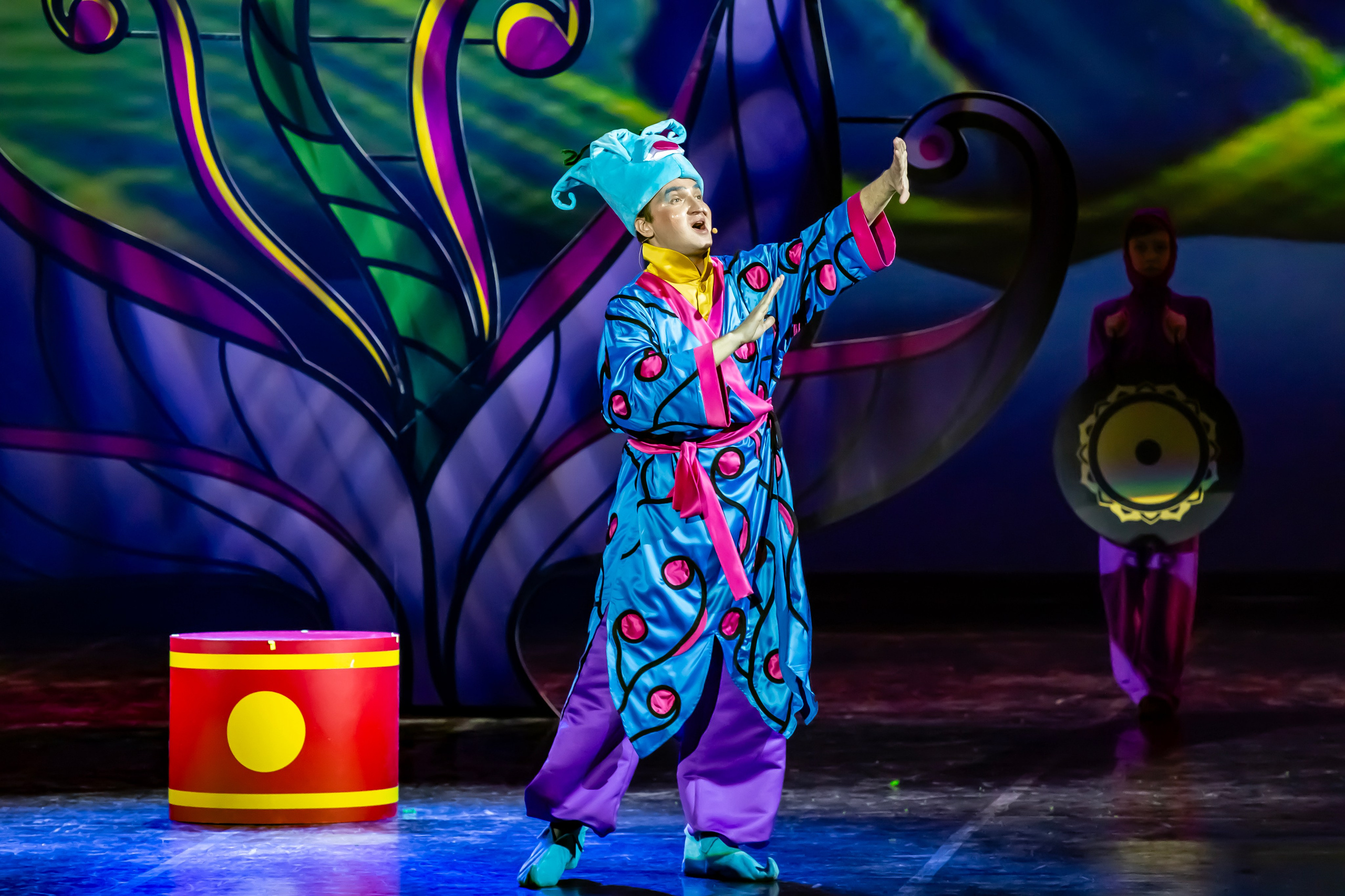 Мюзикл «Незнайка в царстве малюток» премьера Сочи солнышки и Сочи Соло. Фотограф в Сочи Юрий Шептаев