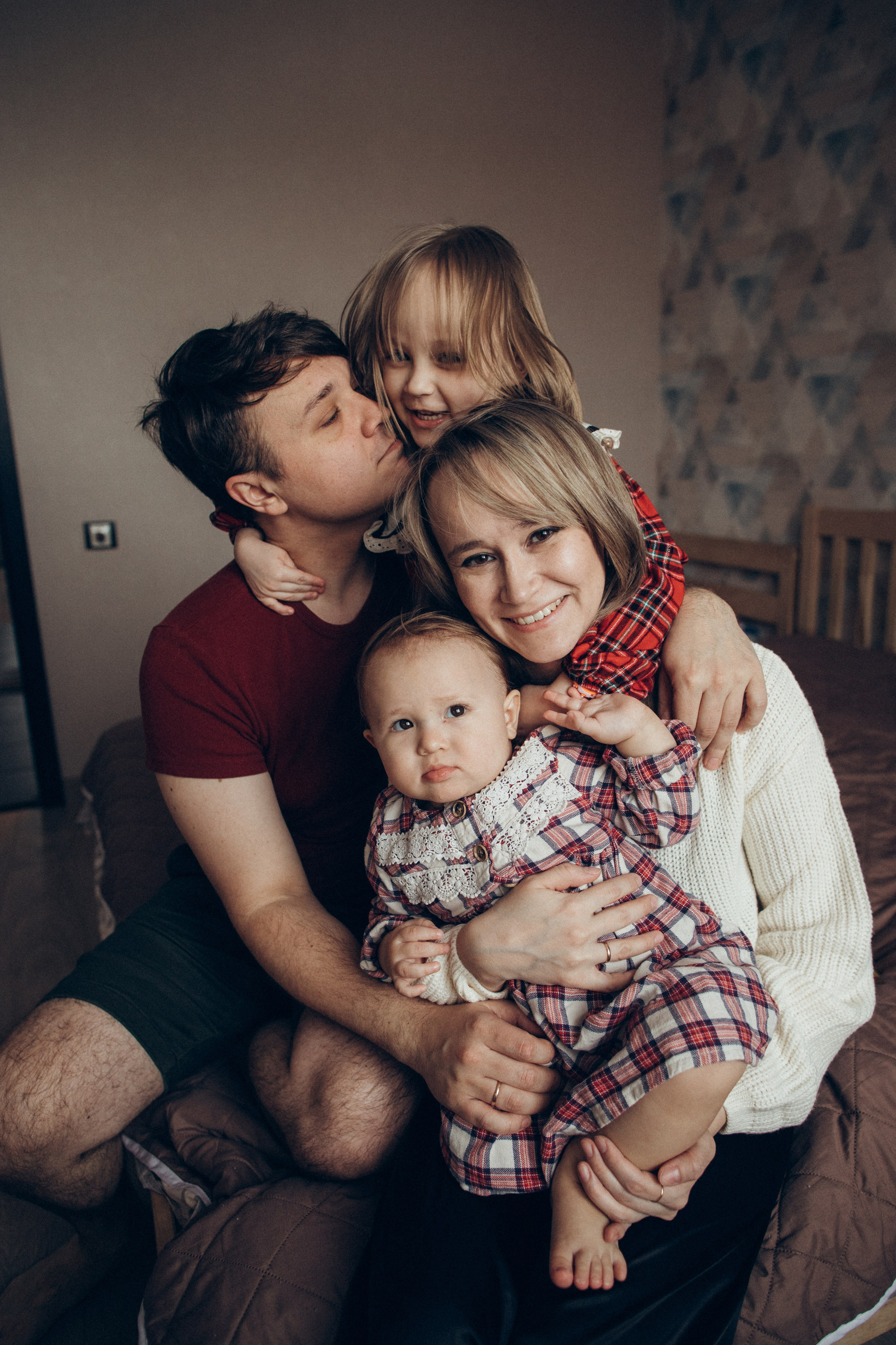 Максим, Динара, Варя, Лера. Семейный фотограф новорожденных УФА Гульнара Зиновьева