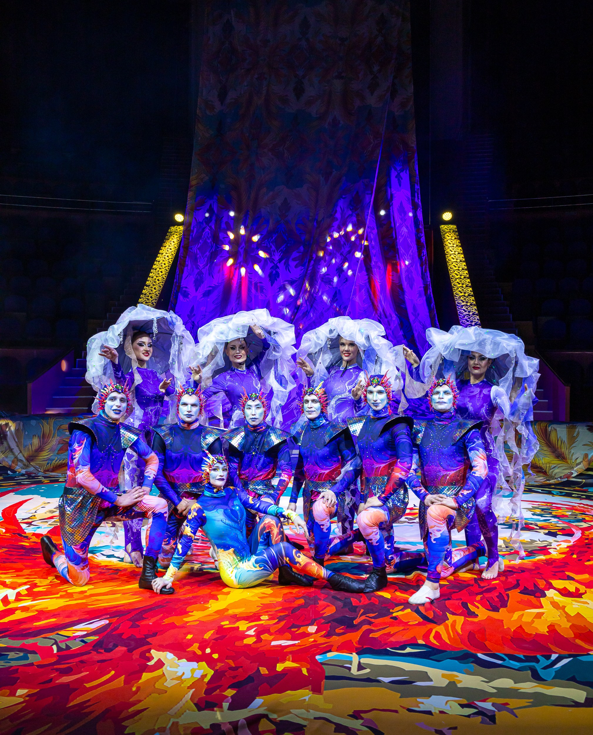 Цирк Жар Птица. Афиша. Семейный и Свадебный фотограф в Сочи