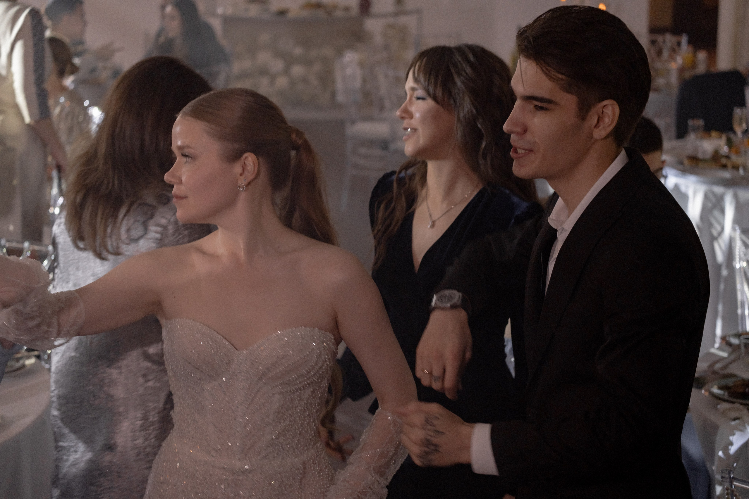 СВАДЕБНЫЙ БАНКЕТ (СНЯТО В СИБИРЕ В НИЖНЕВАРТОВСКЕ). Профессиональный фотограф, Санкт-Петербург — Виктория Богомолова