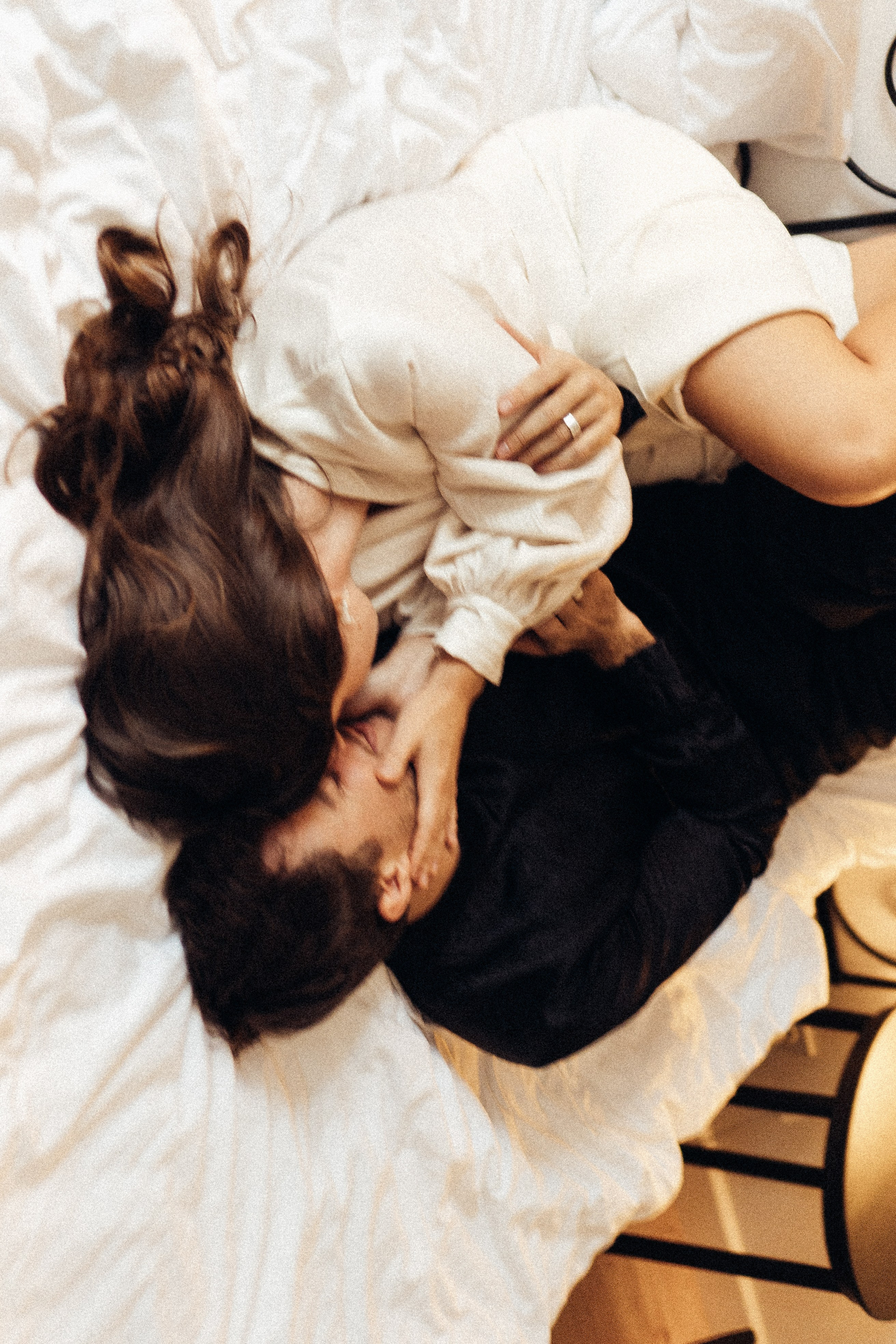 УТРО ЖЕНИХА И НЕВЕСТЫ В ПИТЕРСКОЙ КВАРТИРЕ И СЬЕМКА С СВАДЕБНЫХ ОБРАЗАХ. Профессиональный фотограф, Санкт-Петербург — Виктория Богомолова