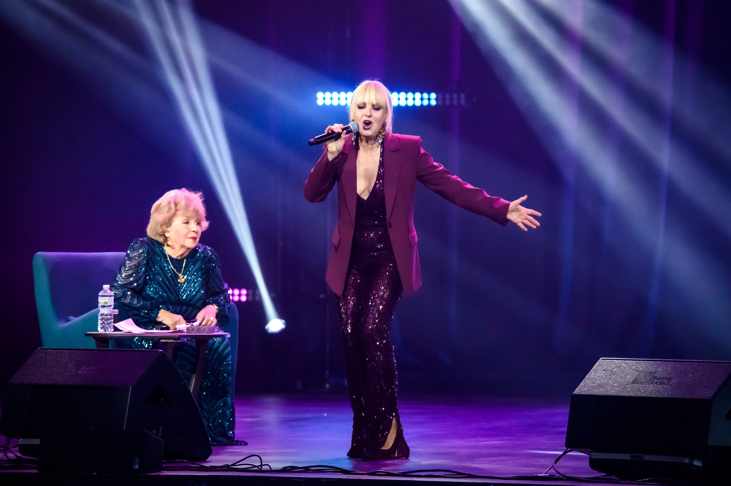 Лариса Рубальская — КЗ «Москва», Остров мечты. Бренд-фотограф для экспертов и блогеров в Москве Влада Горбовская