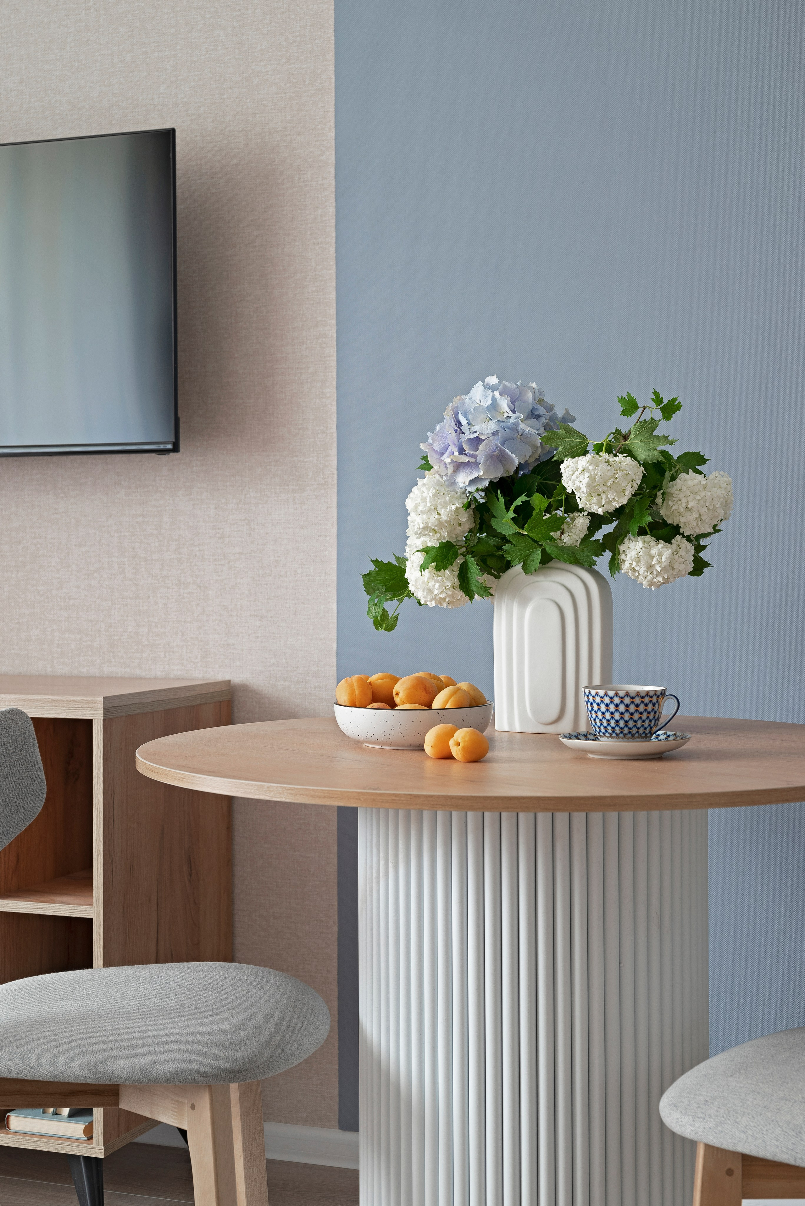 Любоград. Главная