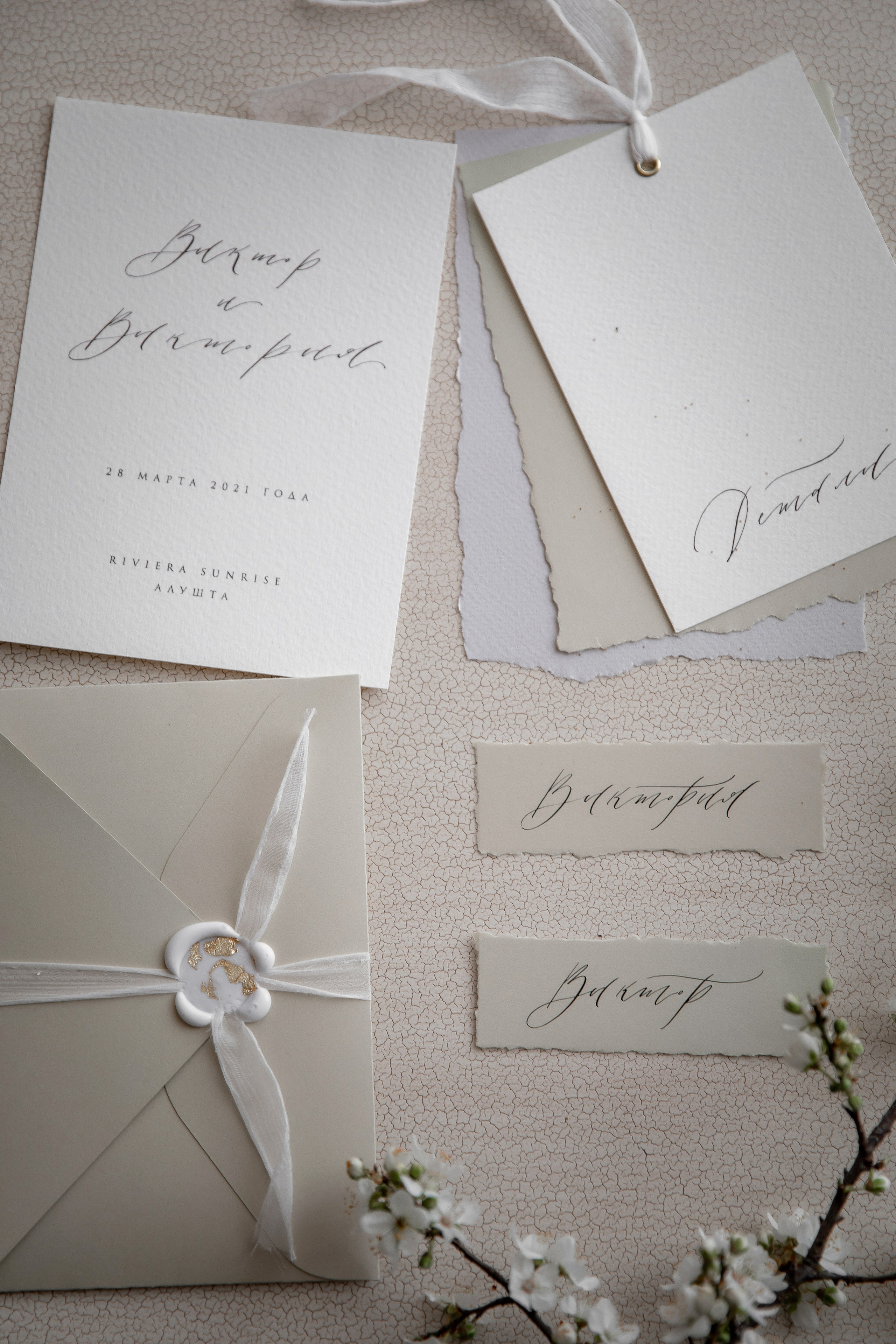 ОДНА ЛЮБОВЬ НА ДВОИХ. СВАДЕБНЫЙ ФОТОГРАФ В КРЫМУ И СЕВАСТОПОЛЕ