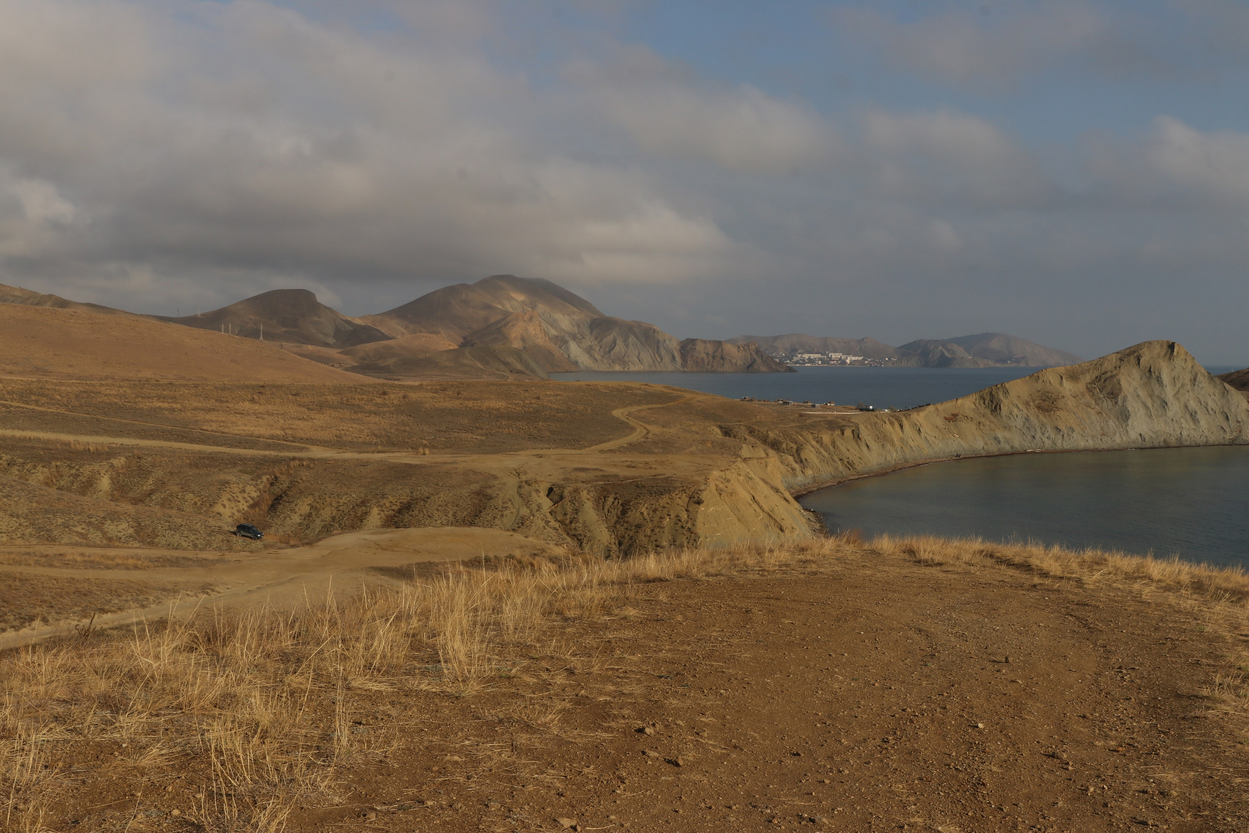 Крым. ЮБК (Гурзуф, Судак и их окрестности). Ноябрь 2023. Путешественник-фотограф из Санкт-Петербурга Татьяна Свистулина