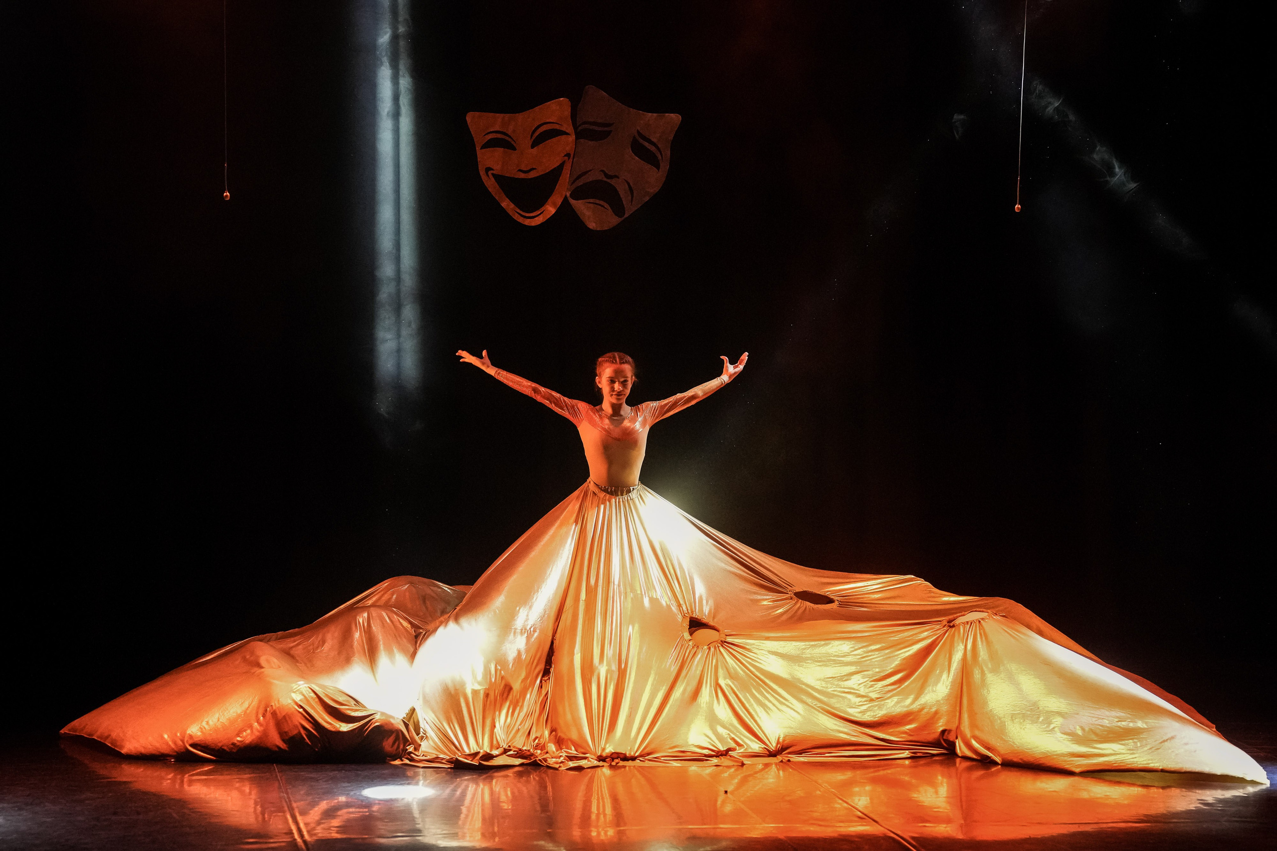 Концерт студии «Маска» Театра Ростова Великого. Репортажный фотограф Сергей Сажин г. Ярославль