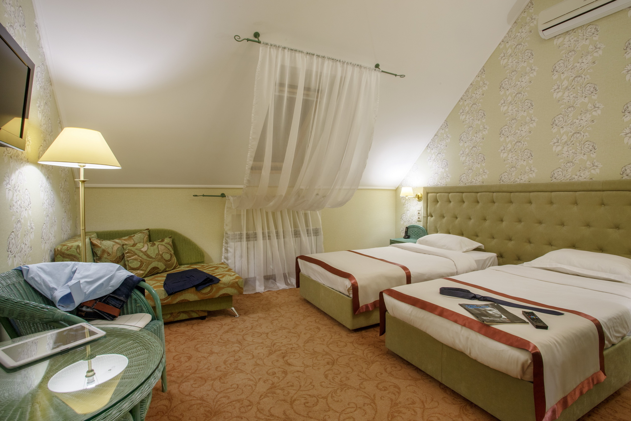 Отель Адиюх Пэлас 4*. Профессиональный фотограф в Ростове-на-Дону Станислав Бурдон