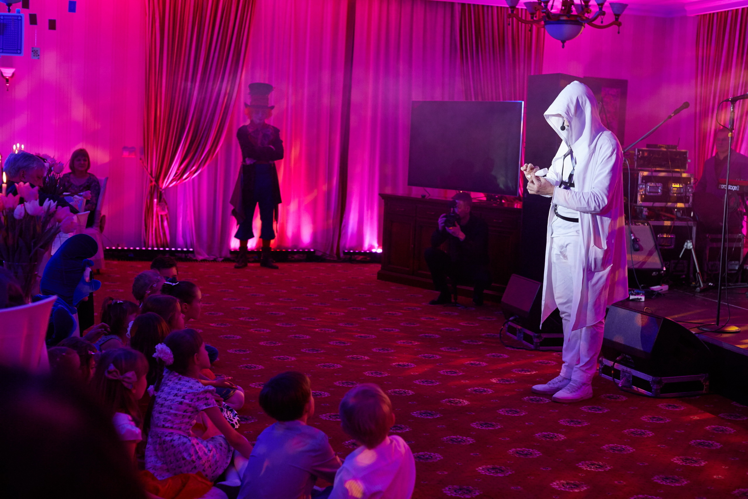 Катя в стране чудес. Профессиональный фотограф в Ростове-на-Дону Станислав Бурдон