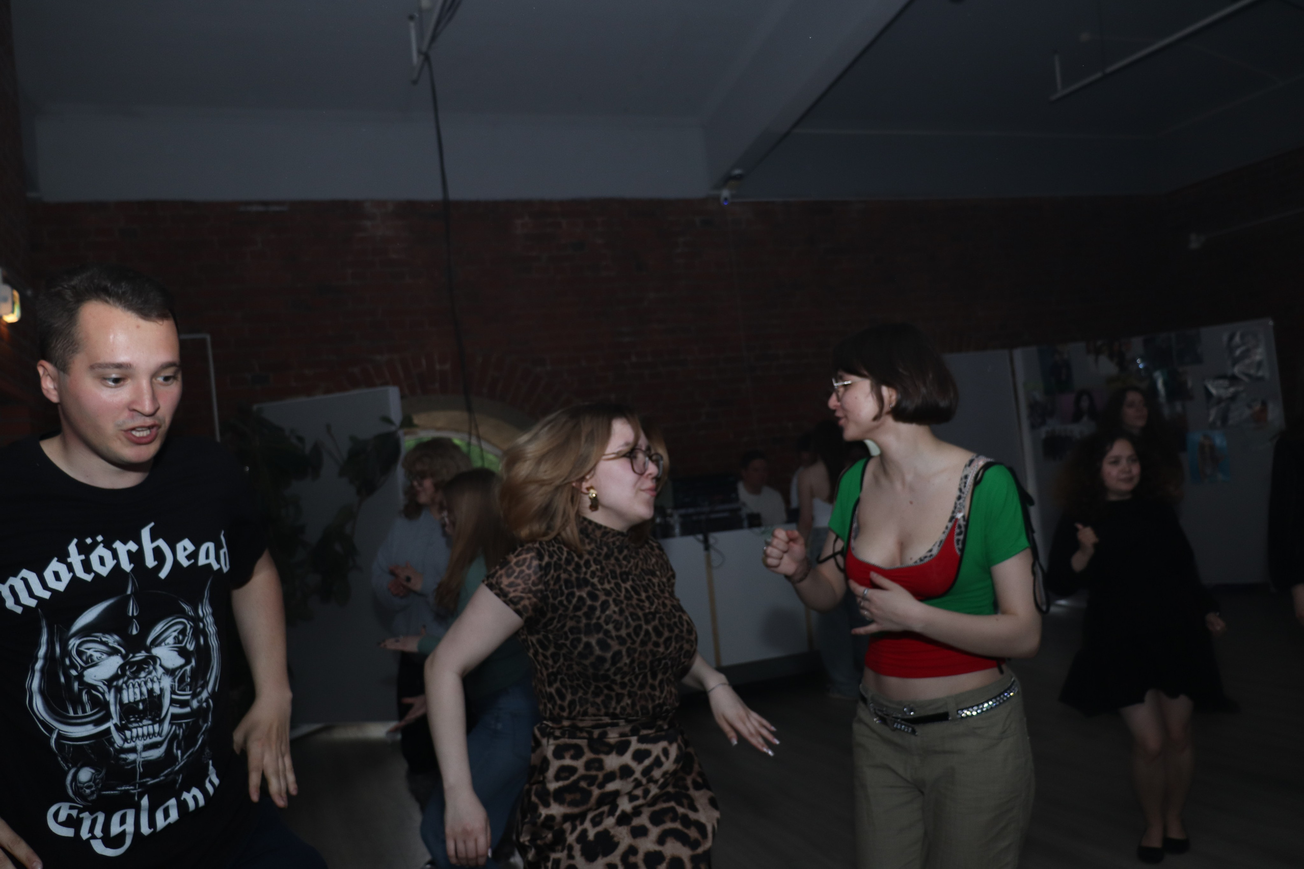 Дискотека 90х молодёжного «клуба 52». Ивентный фотограф в Санкт-Петербурге Олег Комков