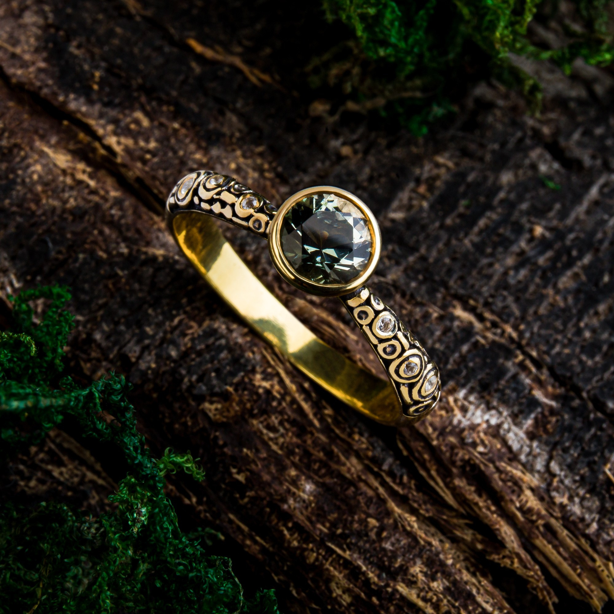 IRStudio: фотосъемка ювелирных изделий. Рекламный и предметный фотограф Марченков Антон