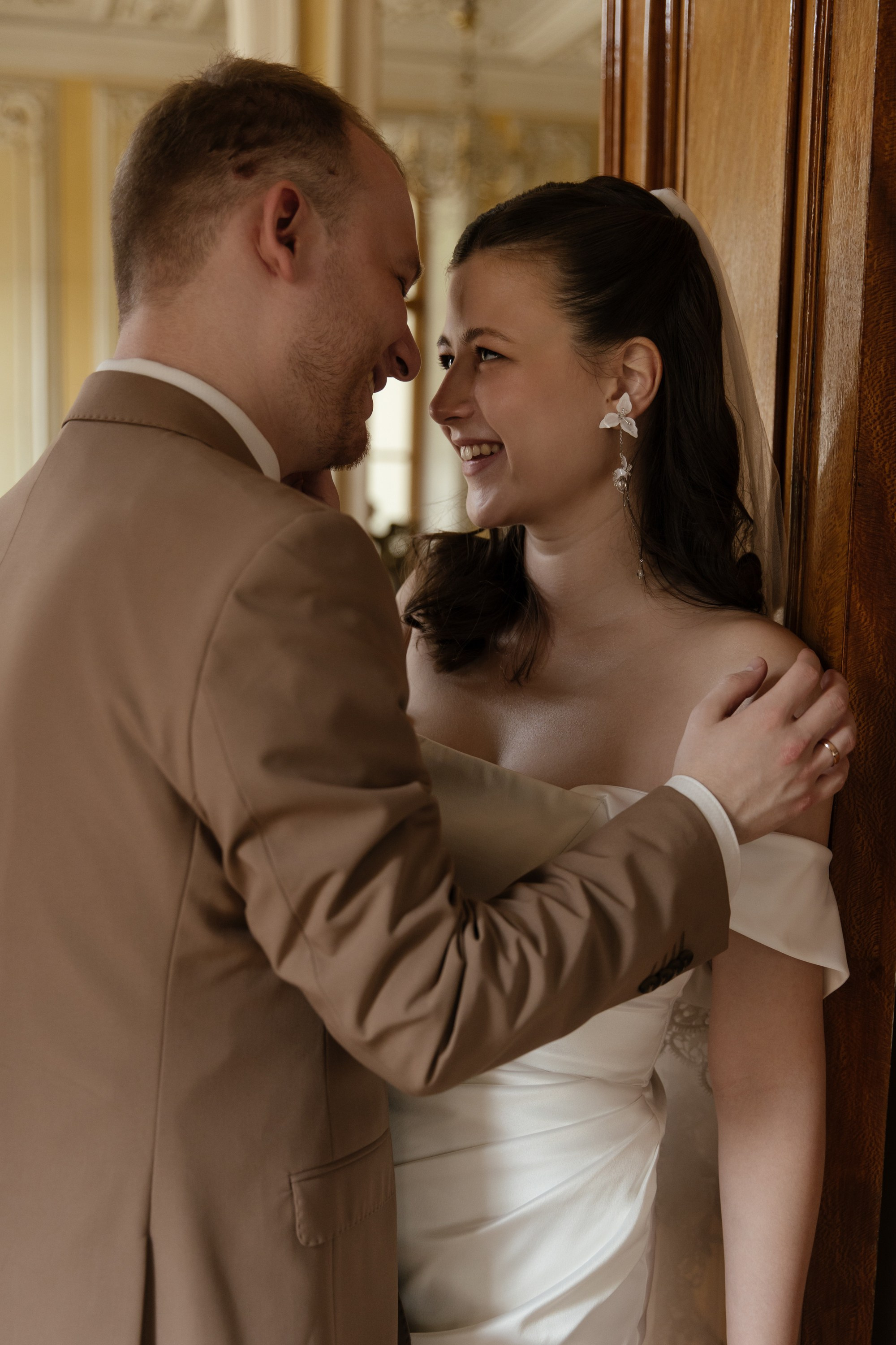 Марина и Артем — Пушкинская Библиотека. Фотограф Сергиев Посад Москва Хованская Екатерина