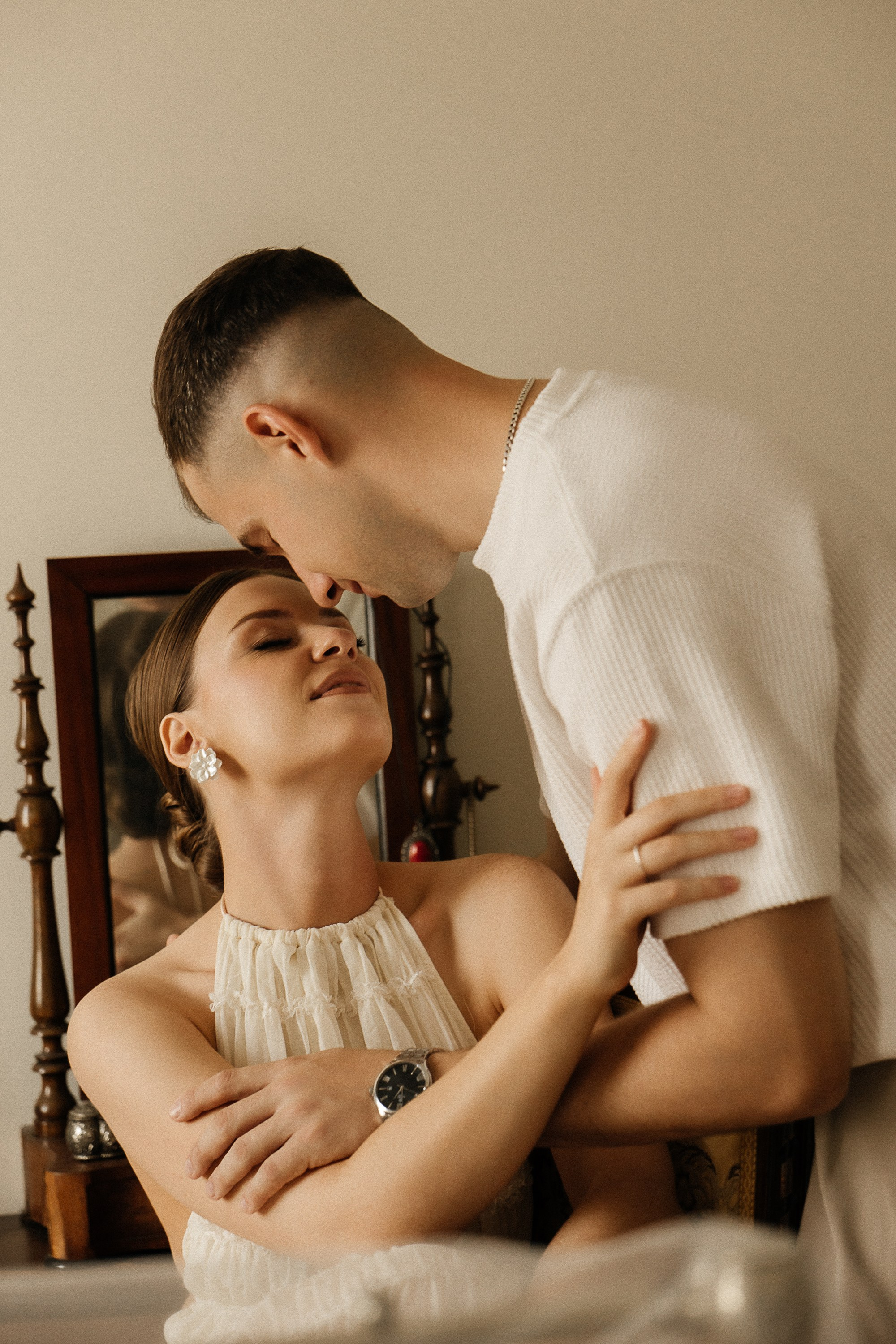 Свадьба в ретро-квартире. Свадебный и семейный фотограф Виолетта Сидельникова. Краснодар, Россия, Беларусь, Европа