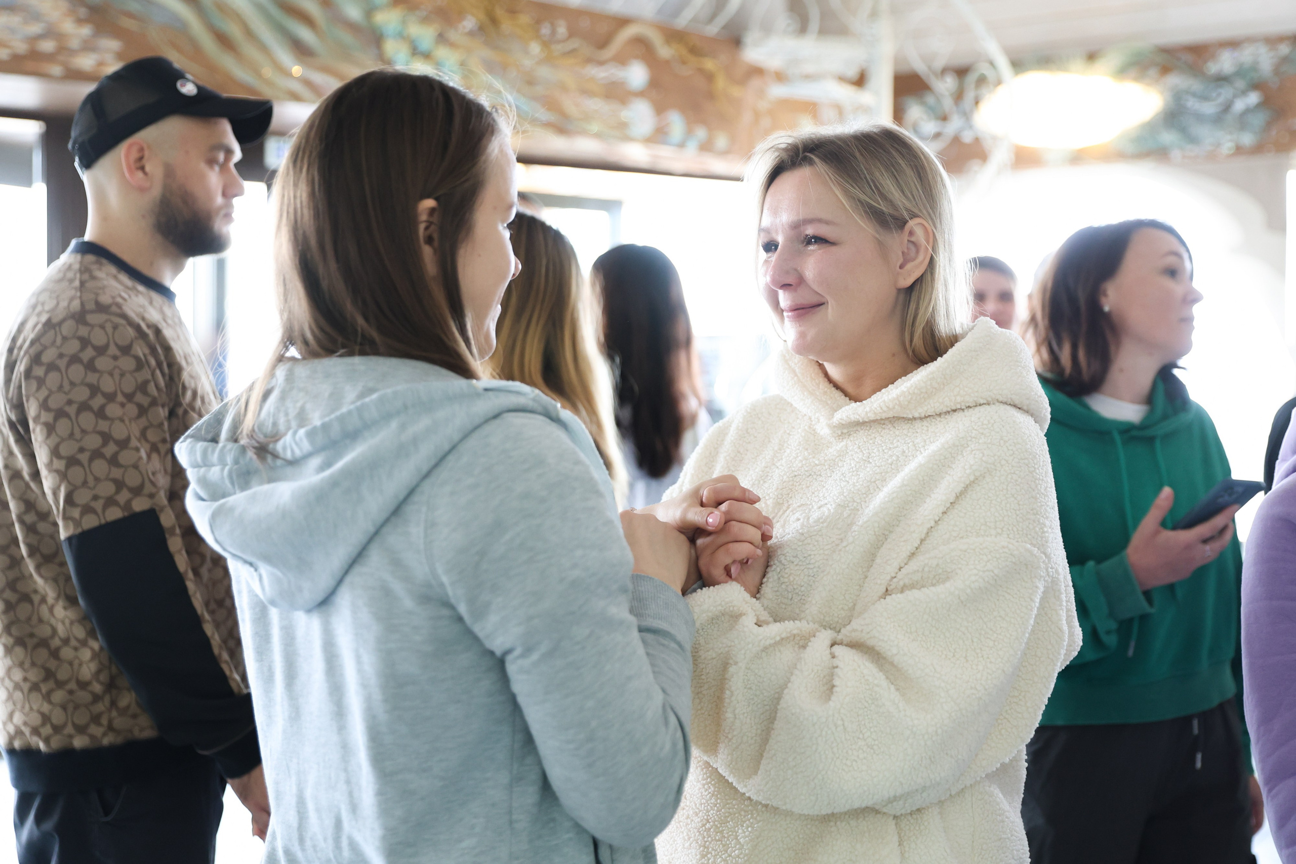 Тиндер смена в лагере для взрослых «Изи». Фотограф Дарья Попова