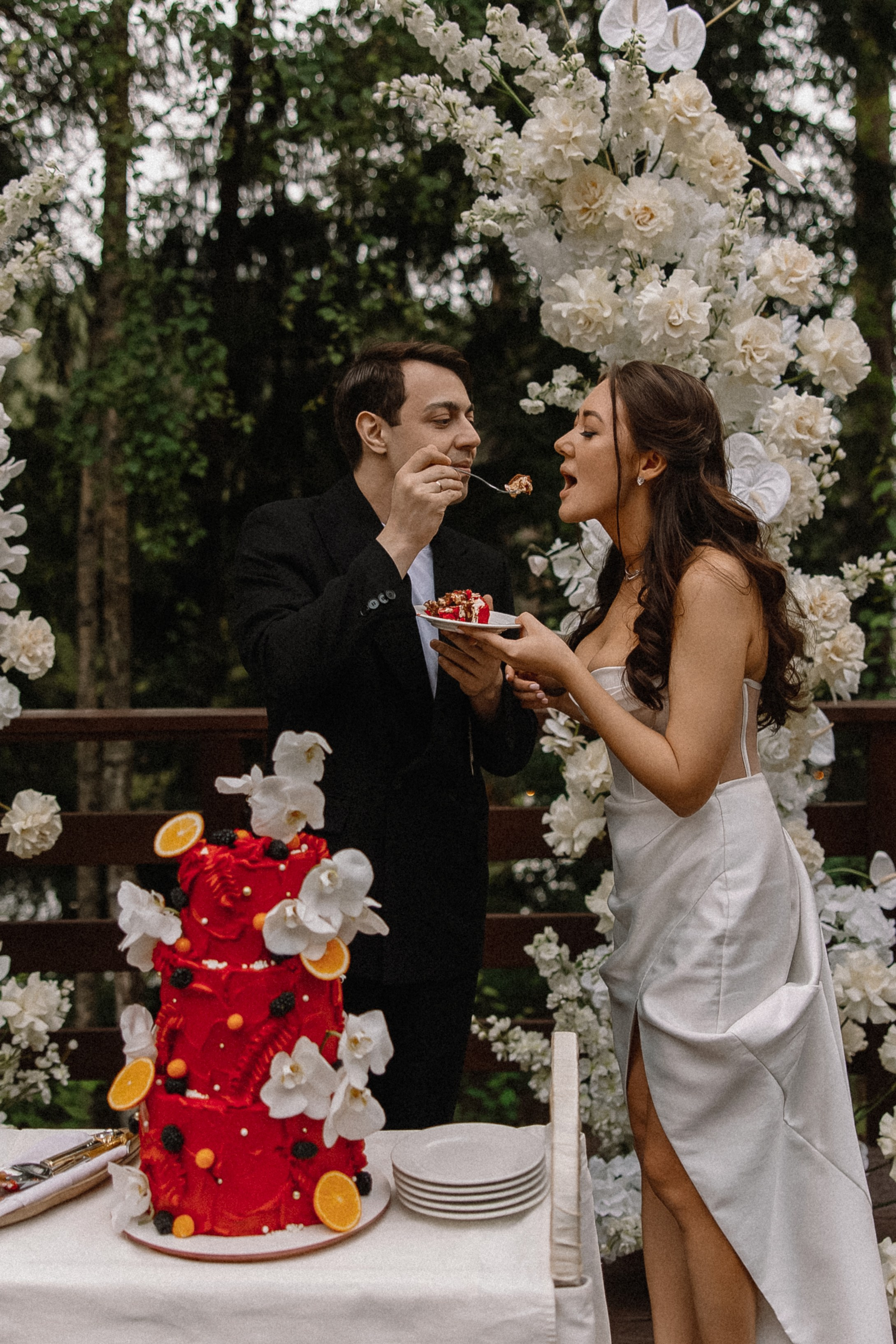 Карина + Дима: банкет. Николь — ваш любимый фотограф в Санкт-Петербурге