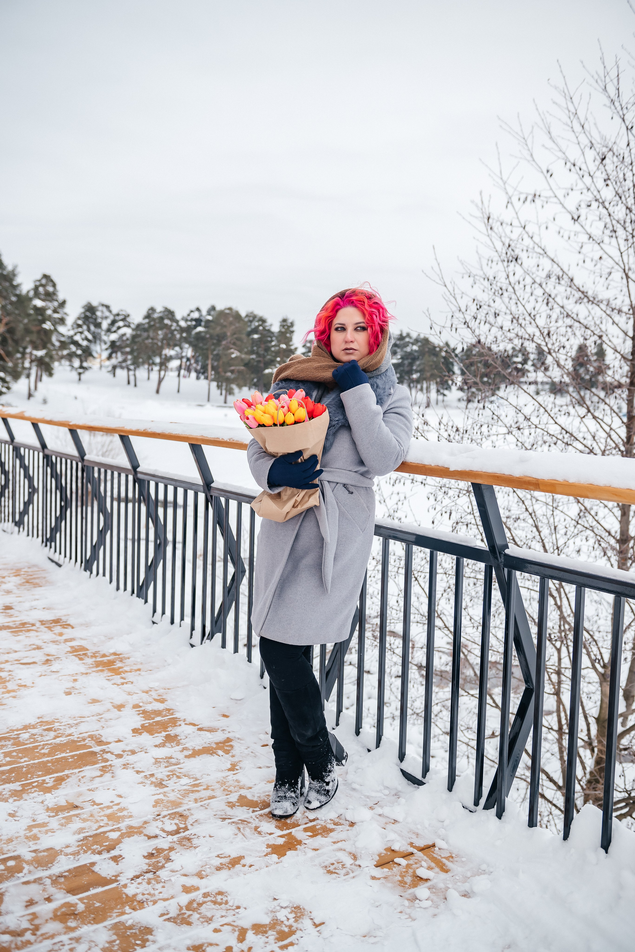 Света и тюльпаны. Свадебный и семейный фотограф в Дзержинске Екатерина Шулакова