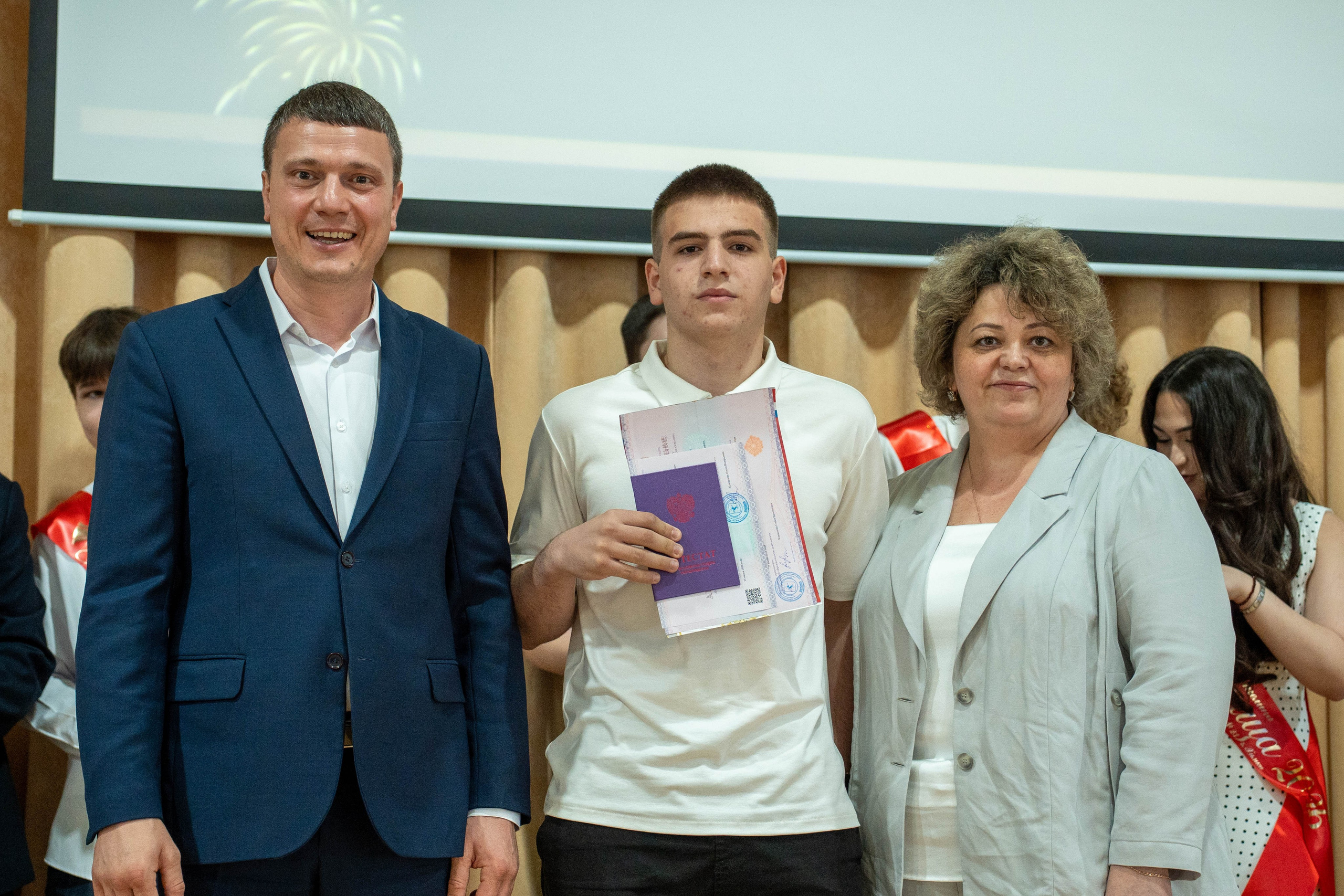 Выпускной 26.06.2026. Коммерческий и художественный фотограф и видеограф в Москве Арсений Тургенев