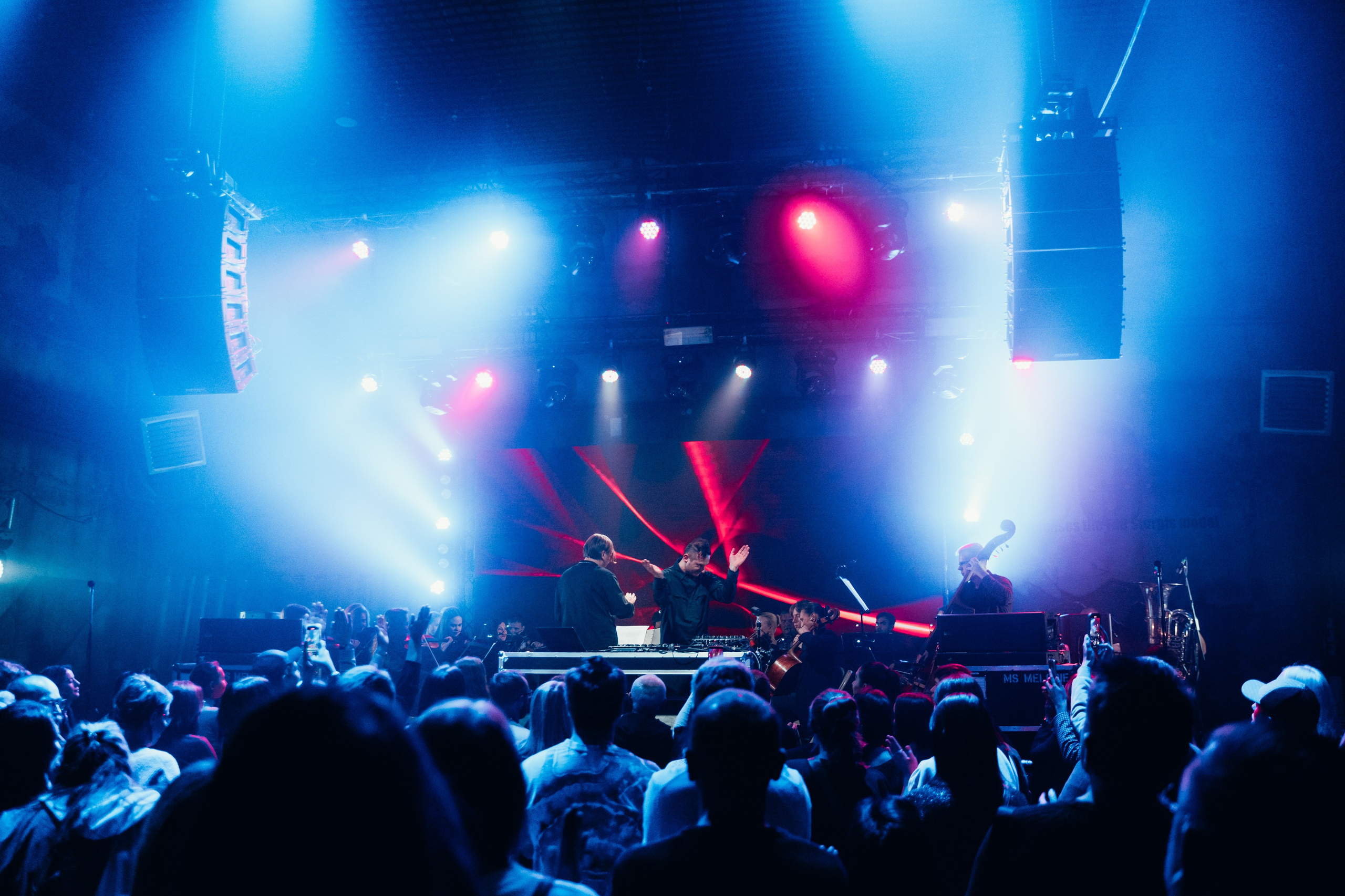 Оркестр ЦСМ, Юрий Усачев и Роман Пархоменко. Главная