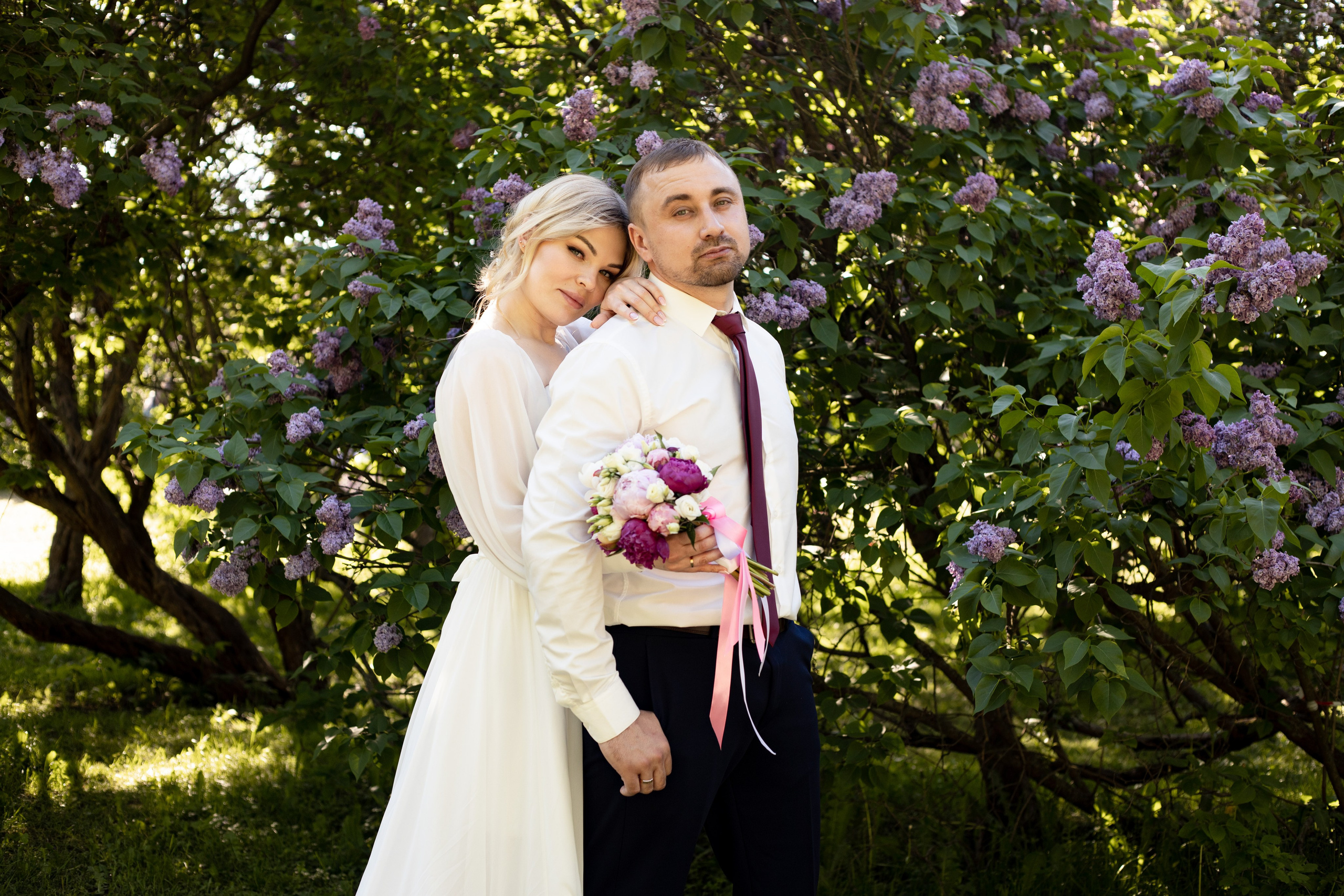 Свадебная фотосессия в Сиреневом парке. Фотограф в Железнодорожном и Балашихе