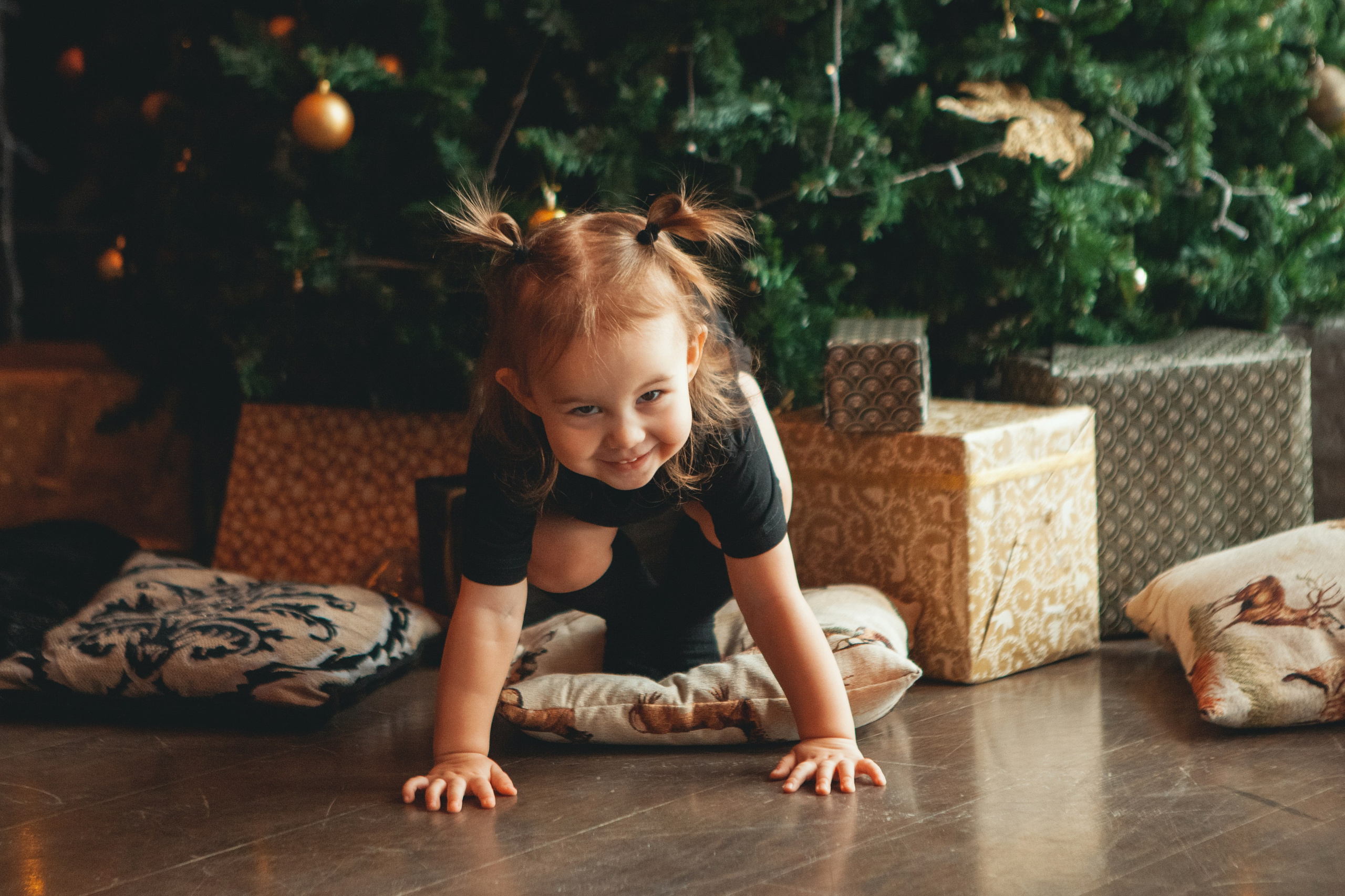 Новогодняя семейная фотосессия в студии. Фотограф Ольга Ефремова