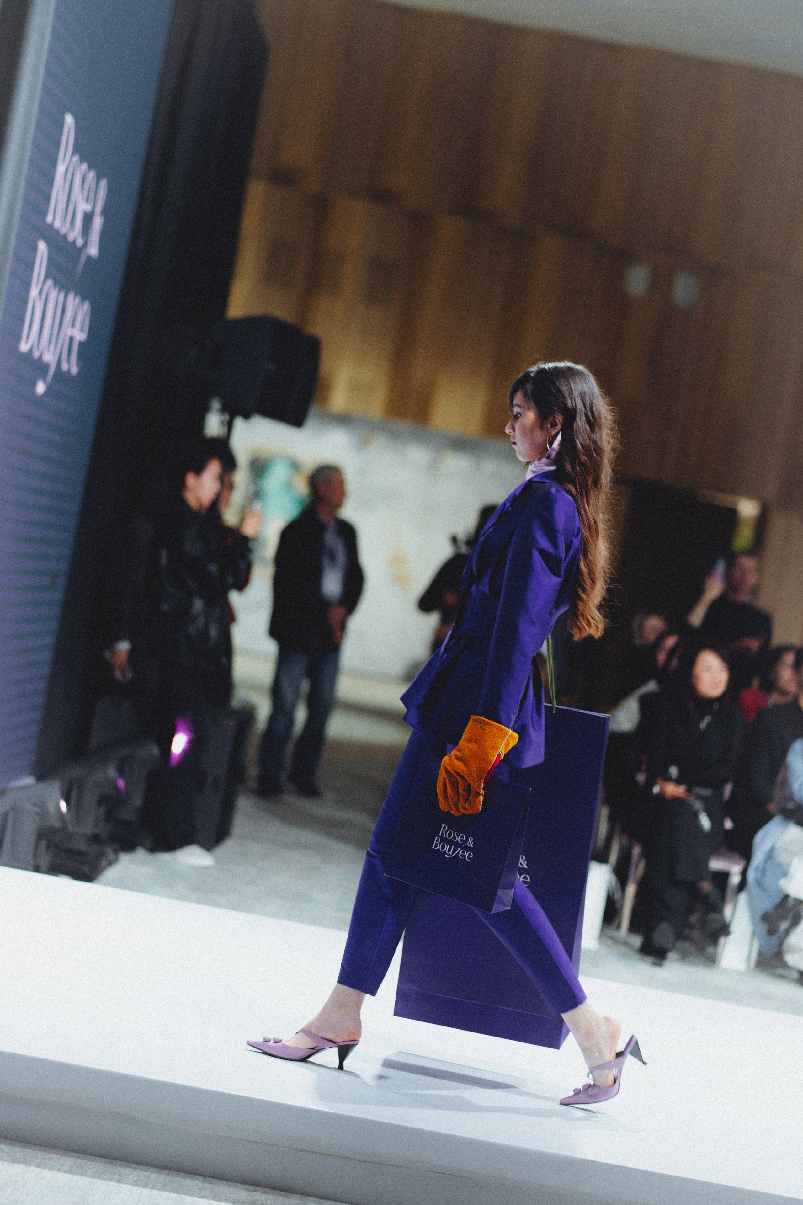 EFW_1_THE_PODIUM
