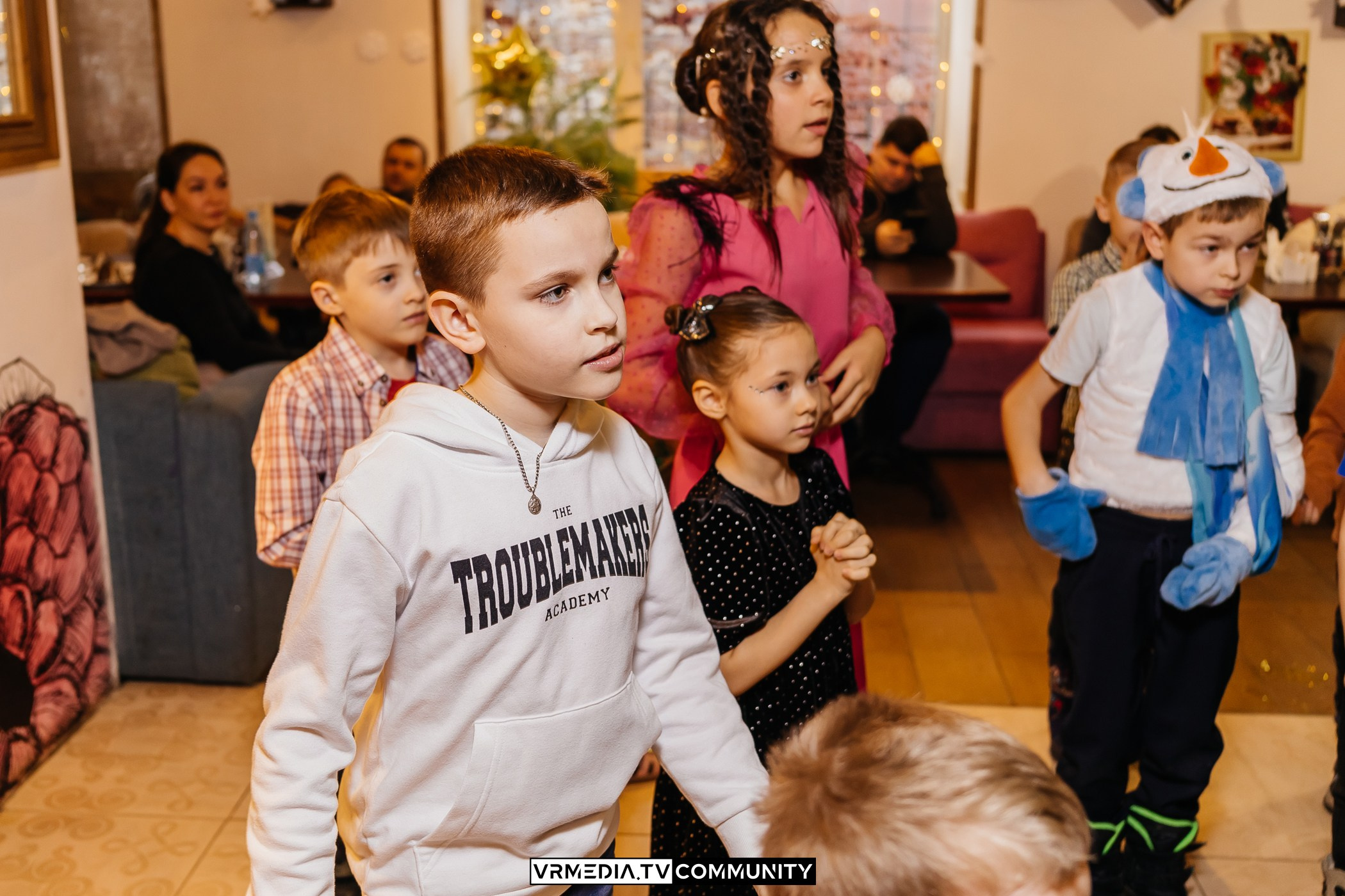 Новогодний вечер в кафе «КАмпот»