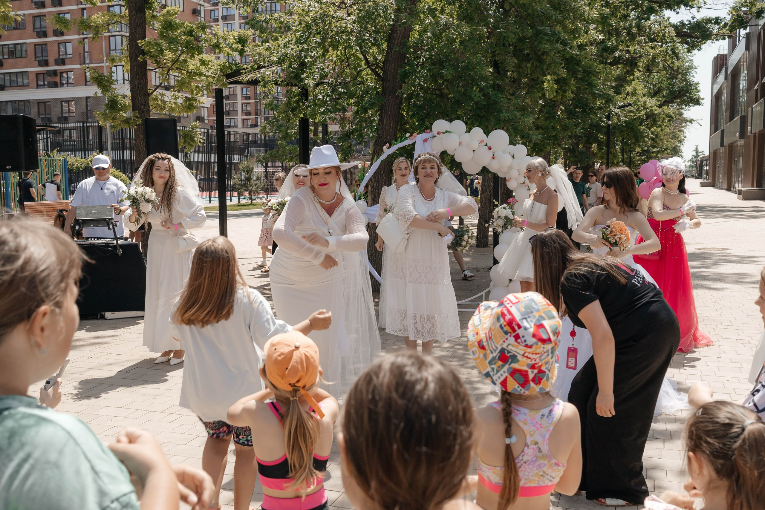 Проект «Сбежавшая невеста»